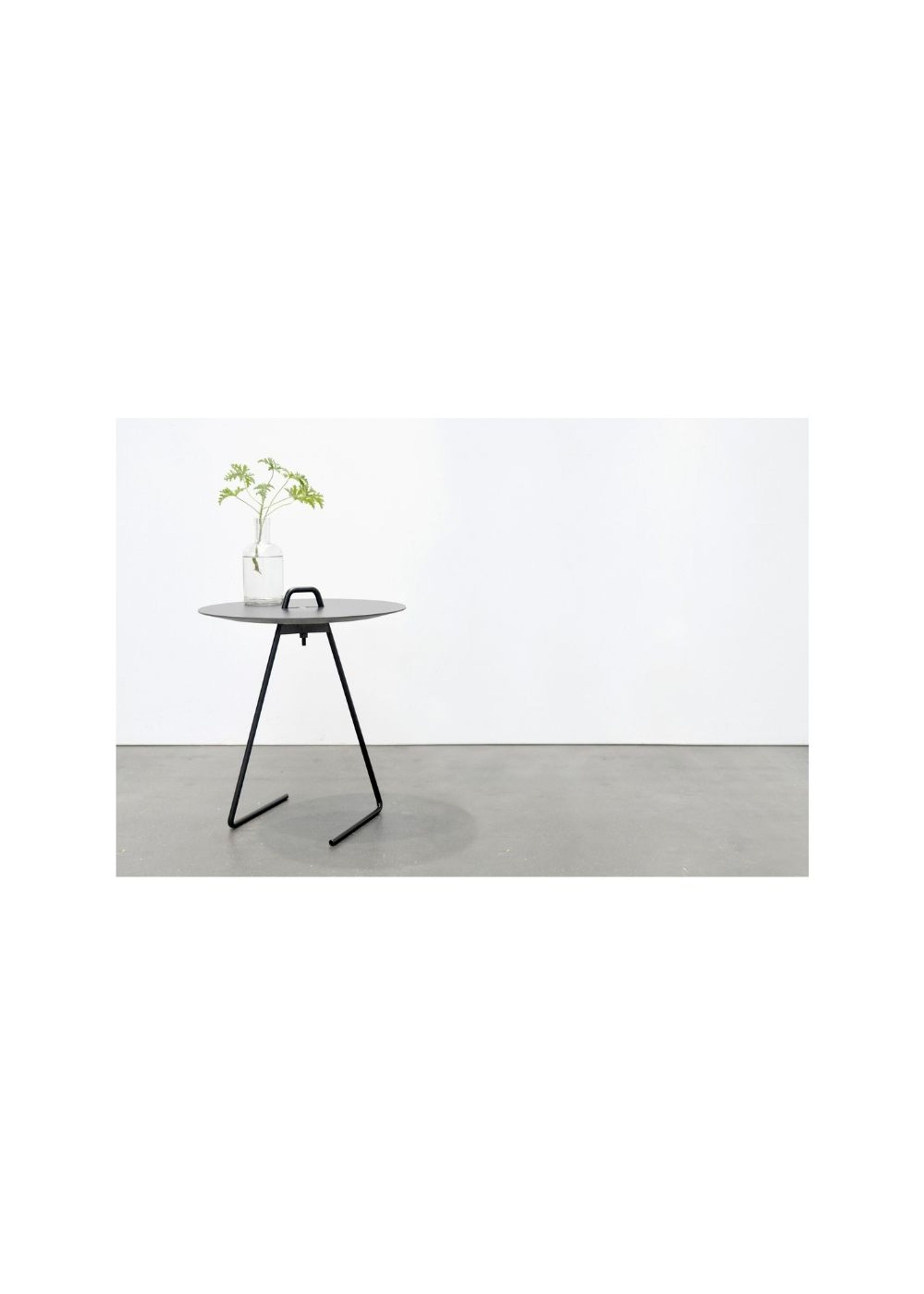 MOEBE - Table - Side Table - White Top