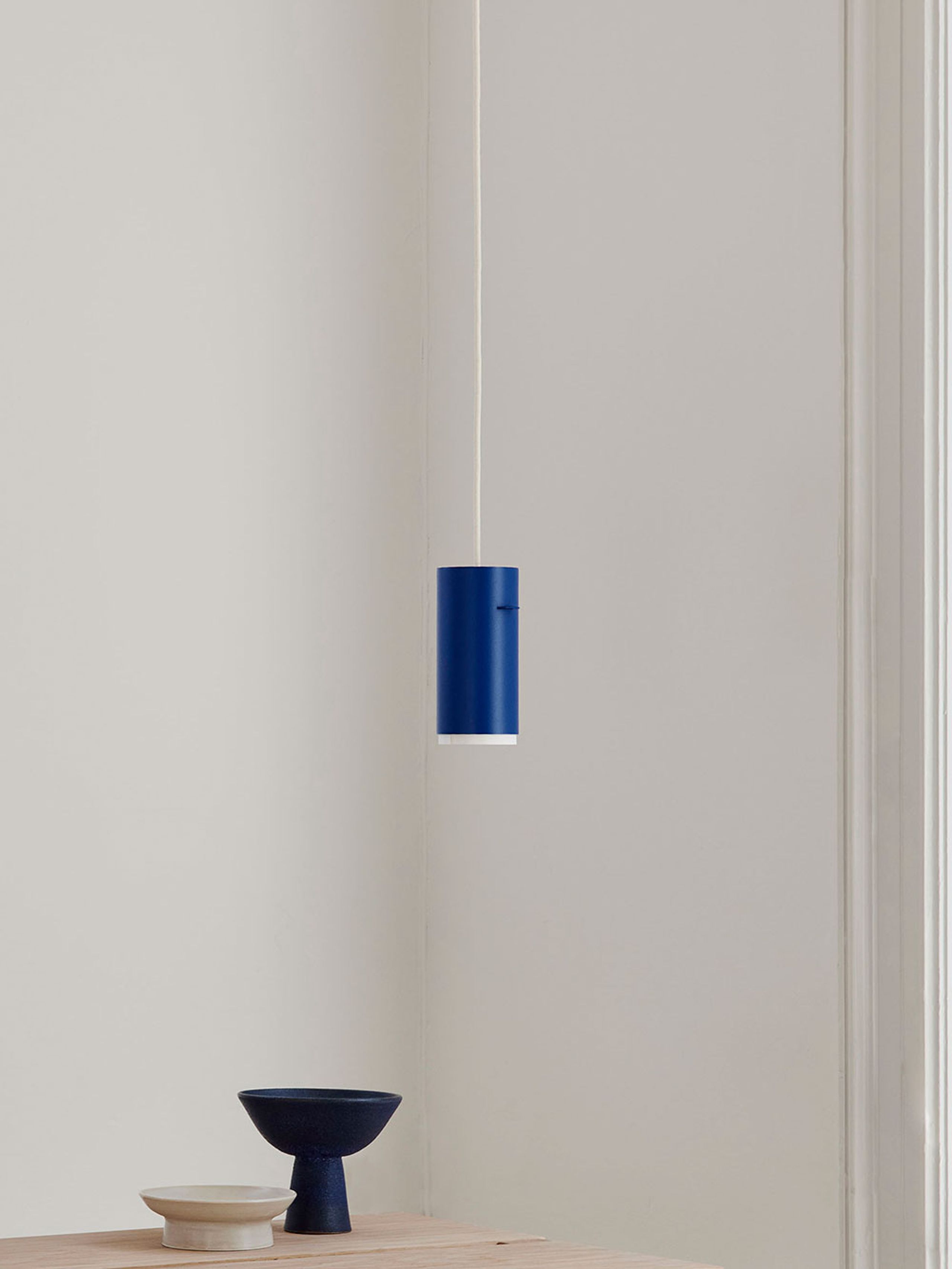 MOEBE - Pendule - Tube Pendant - Large - Deep Blue
