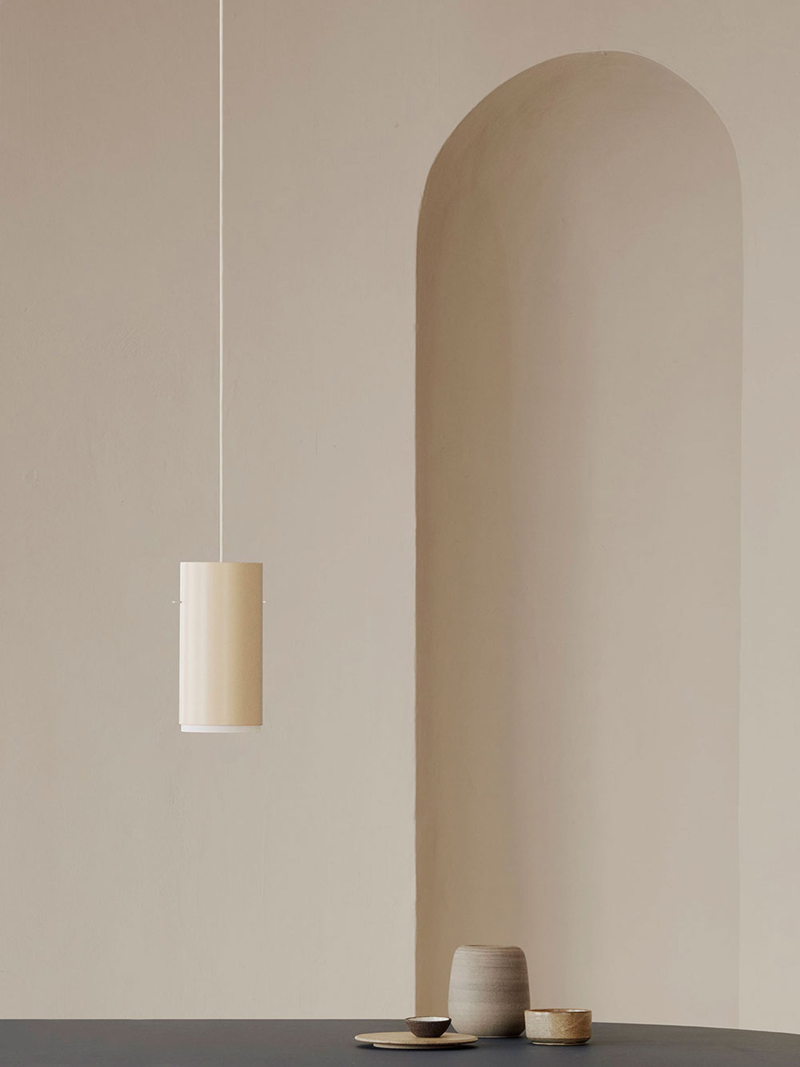 MOEBE - Pendant Lamp - Tube Pendant - Small - Beige