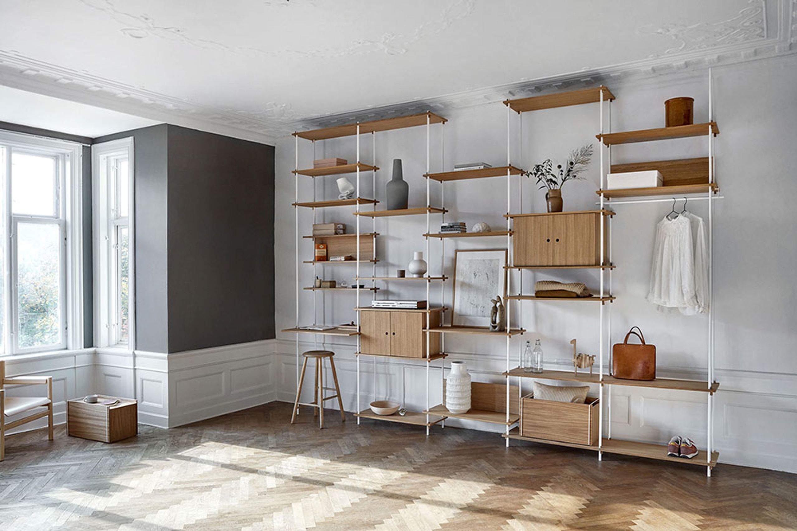 MOEBE - Reol - Shelving system - S.200.1.D - Røget Egetræ / Pine Green