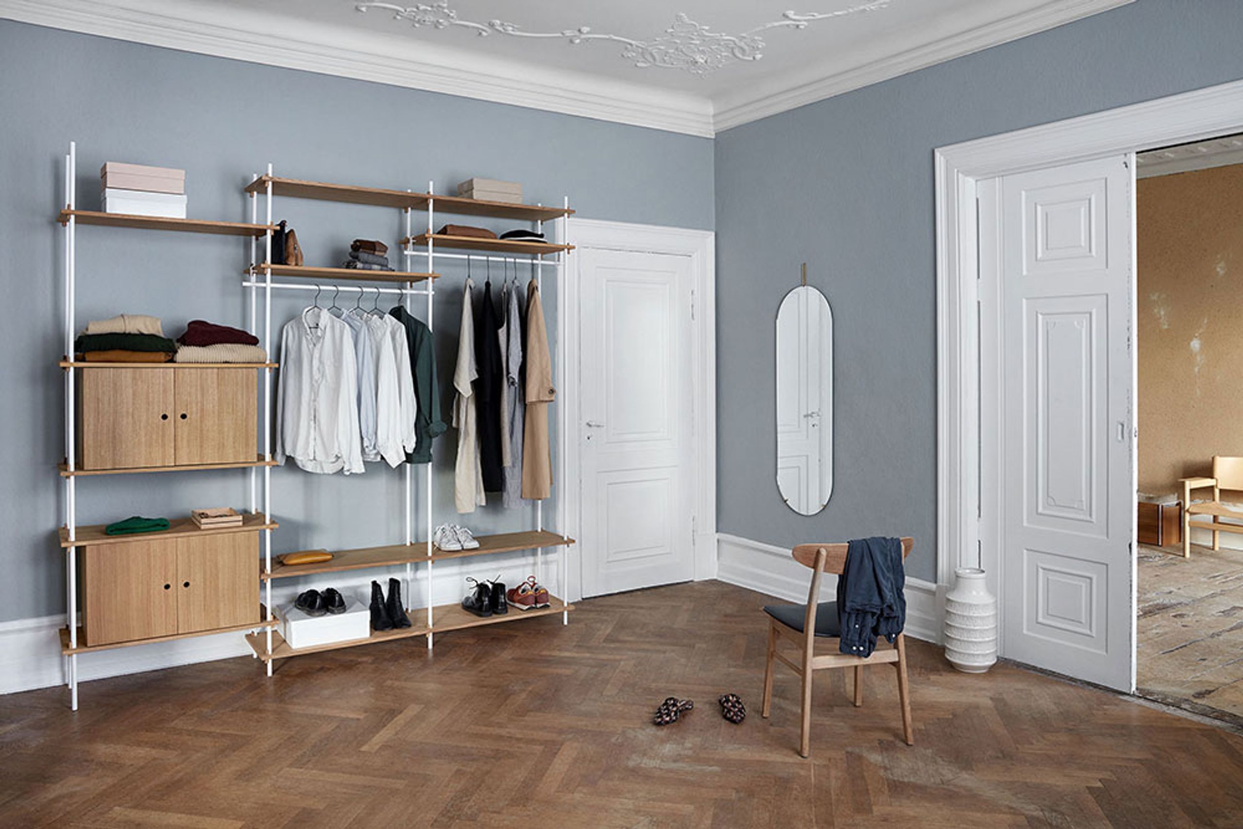 MOEBE - Reol - Shelving system - S.200.1.F - Røget Egetræ / Sort