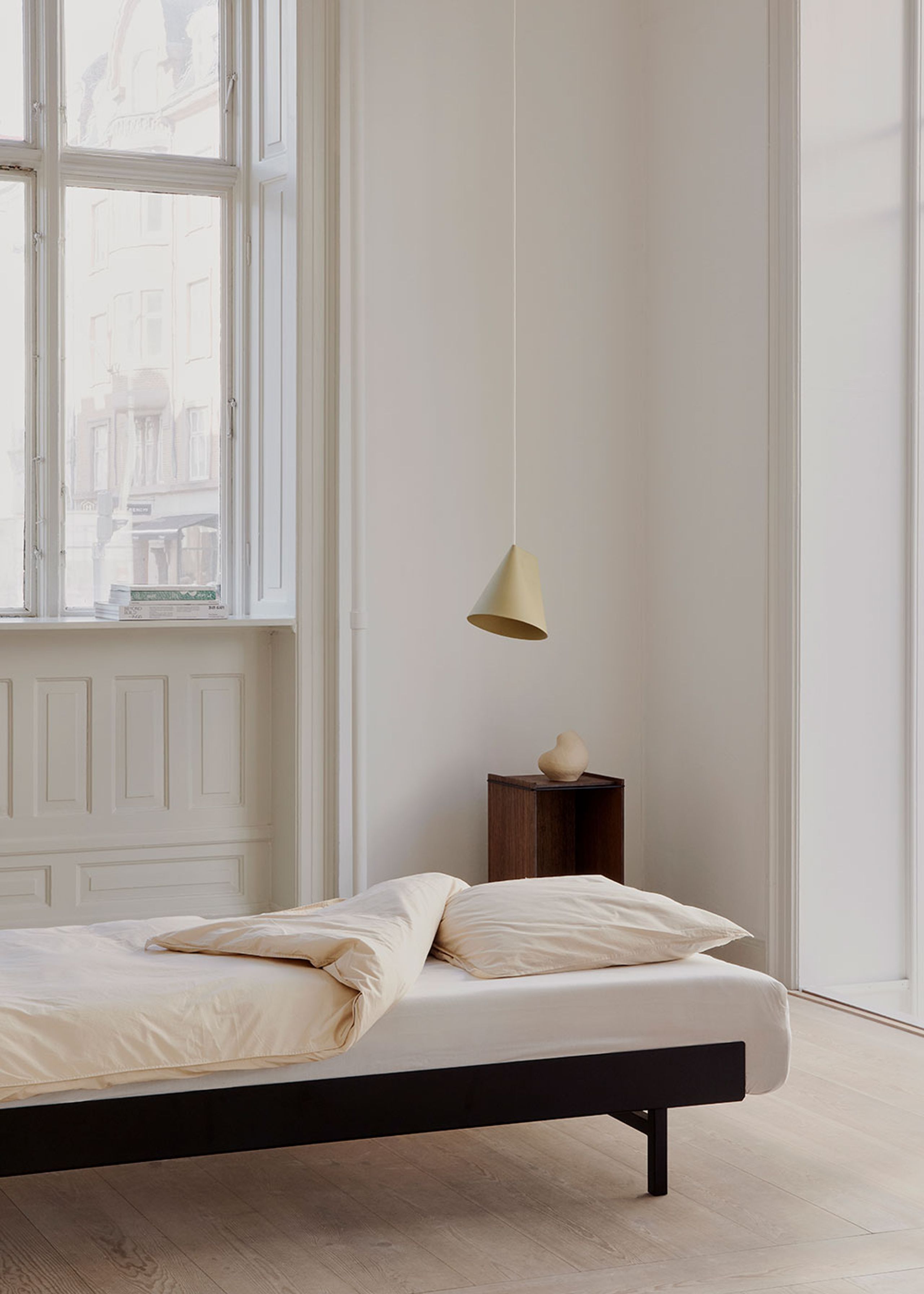 MOEBE - Bed frame - MOEBE Seng - Black - 90 cm