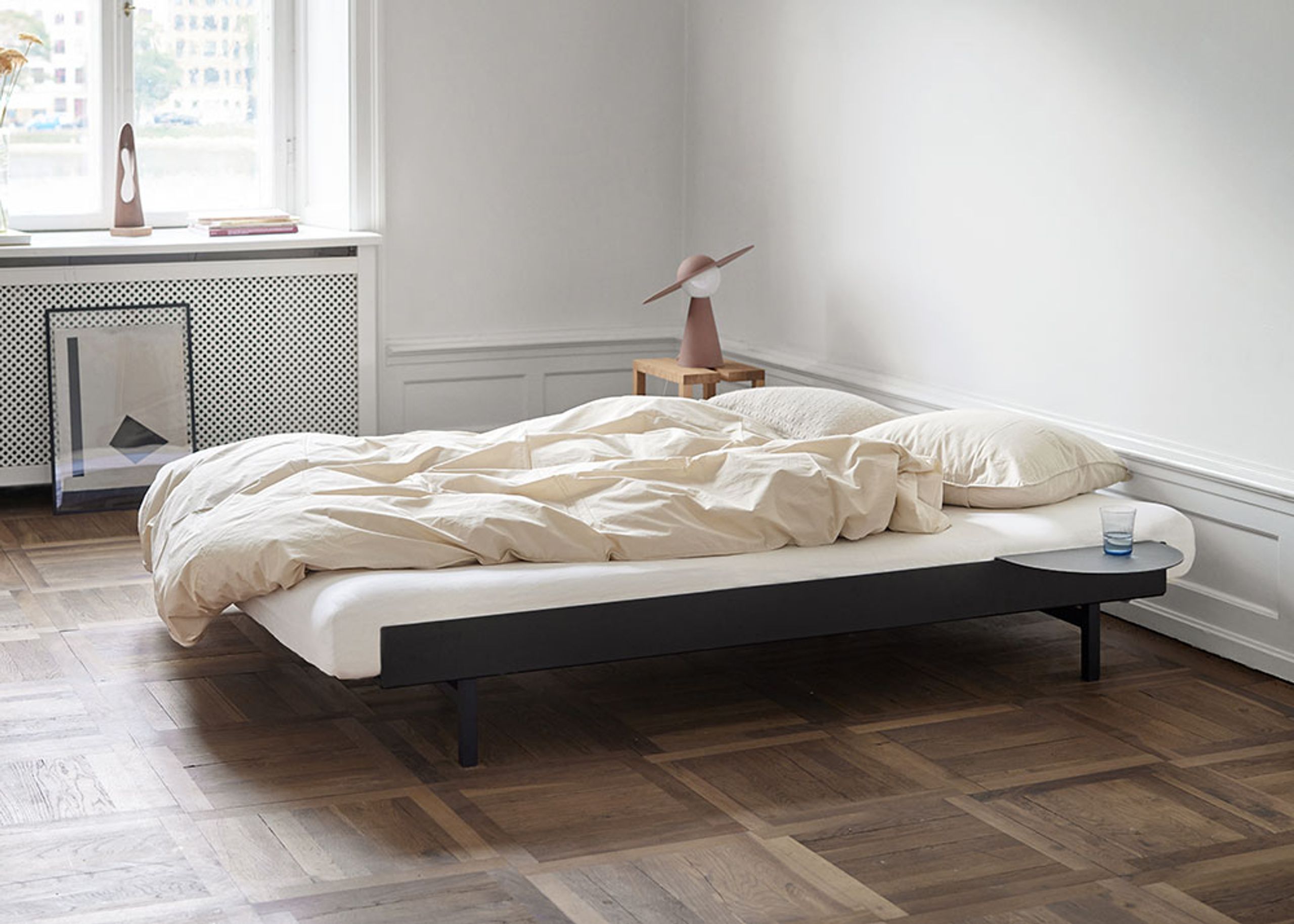 MOEBE - Bed frame - MOEBE Seng - Black - 90 cm