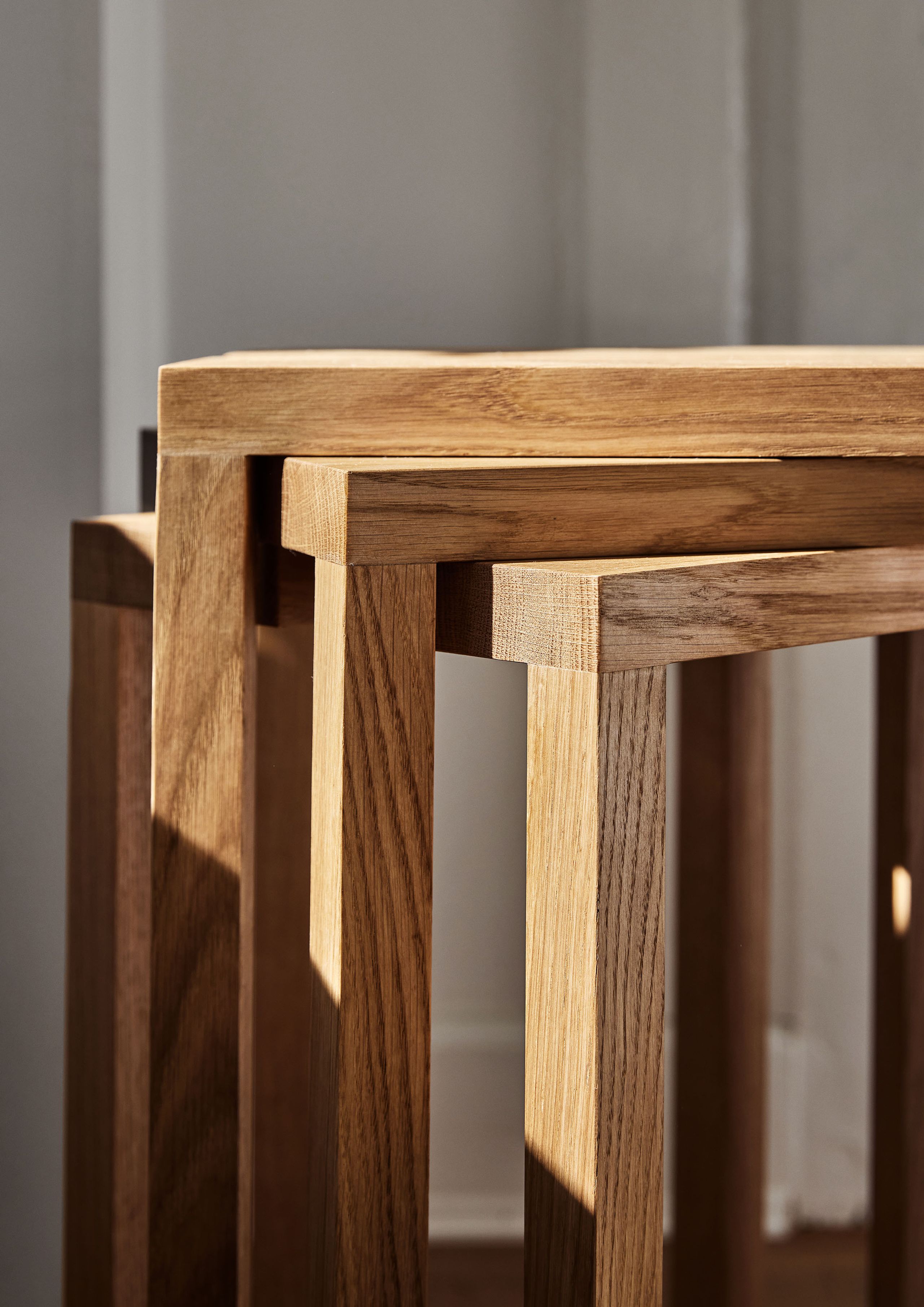 MOEBE - Chair - Peg Stool - Oak