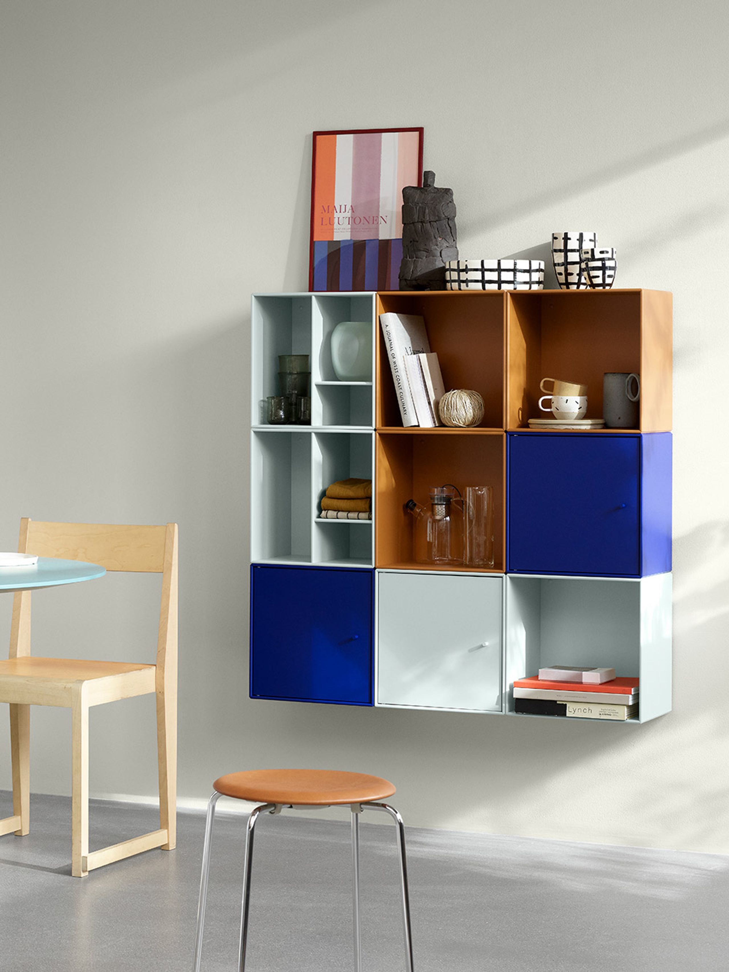 Montana - Regal - Montana Mini 1103 / Right - Rhubarb