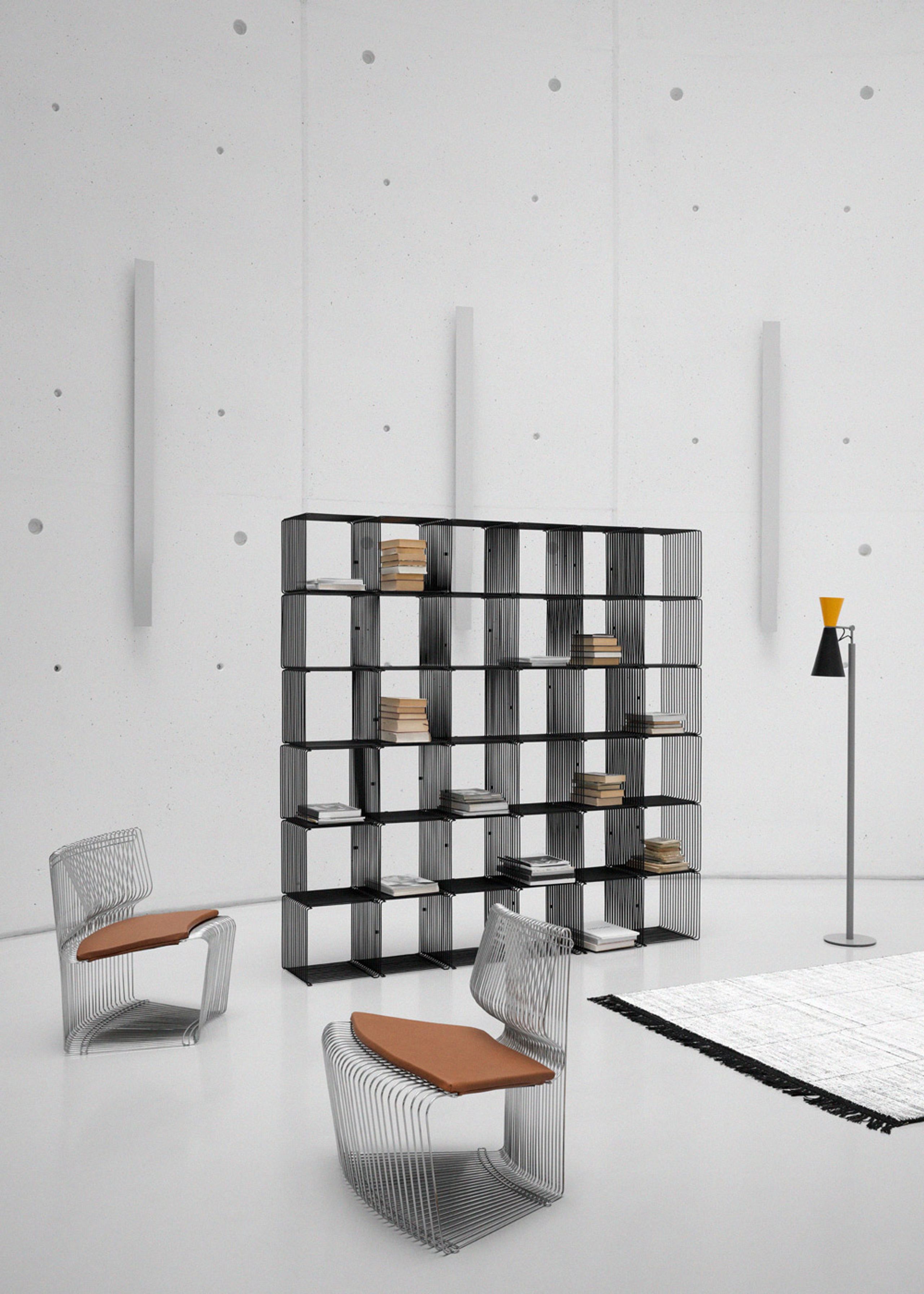 Montana - Libreria - Panton Wire / Single - Black - D25.7