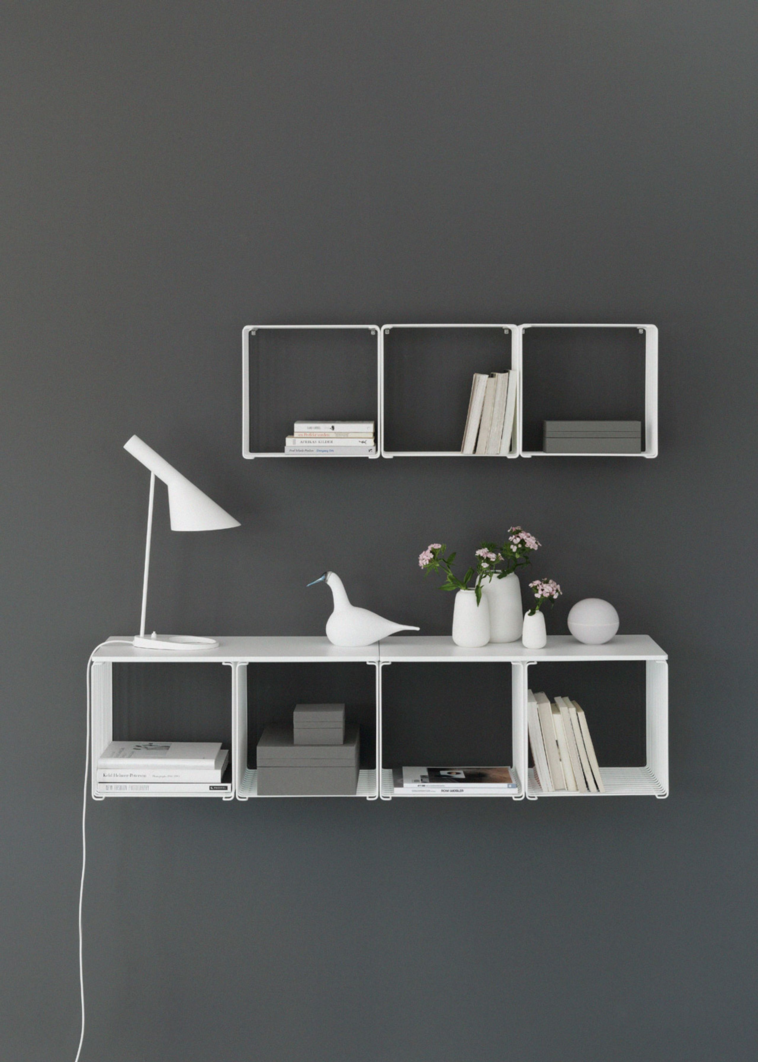 Montana - - Panton Wire / Extended - Top Panel - White Oak - D18.8