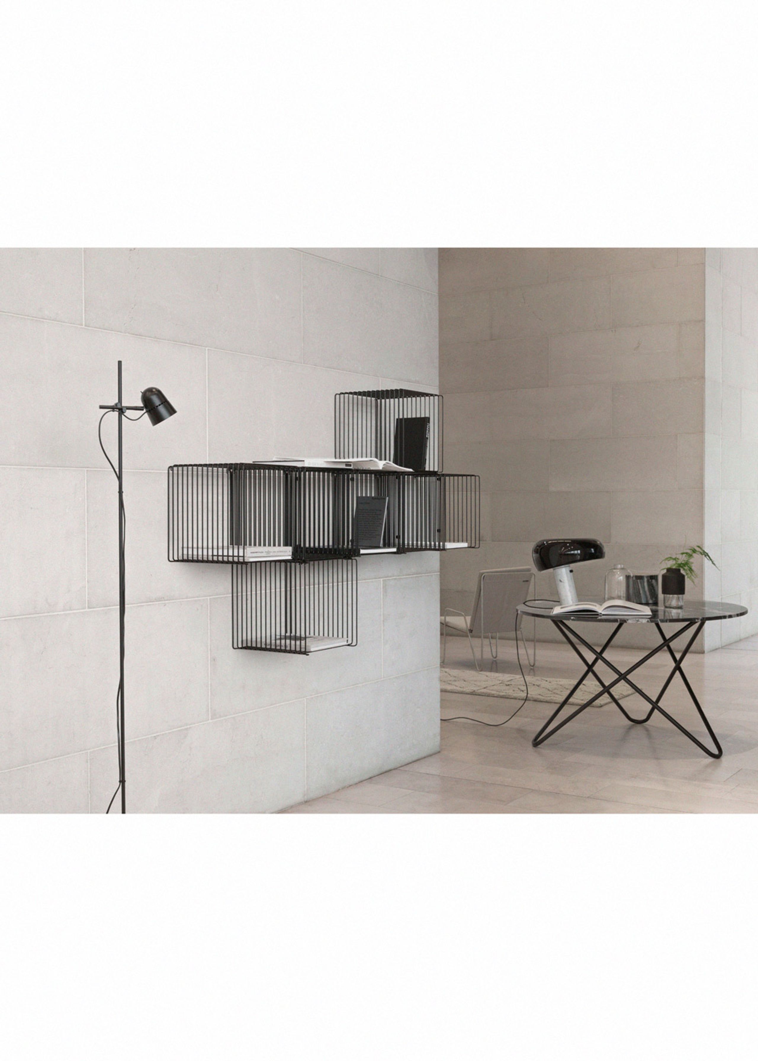 Montana - Display - Panton Wire / Single - Top Panel - Black Marble - D18.8