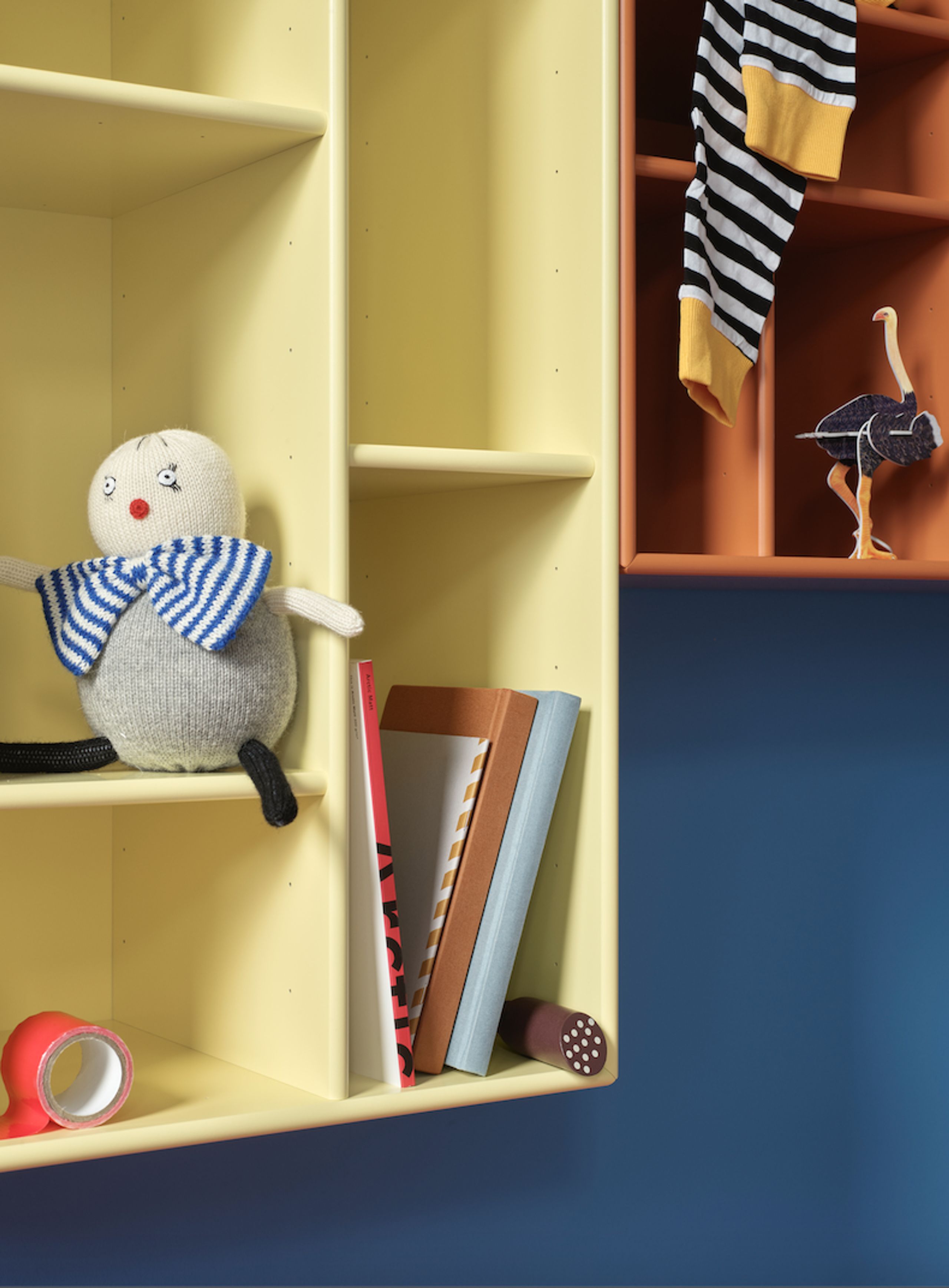 Montana - Librería - Compile - Wall mounted - Azure