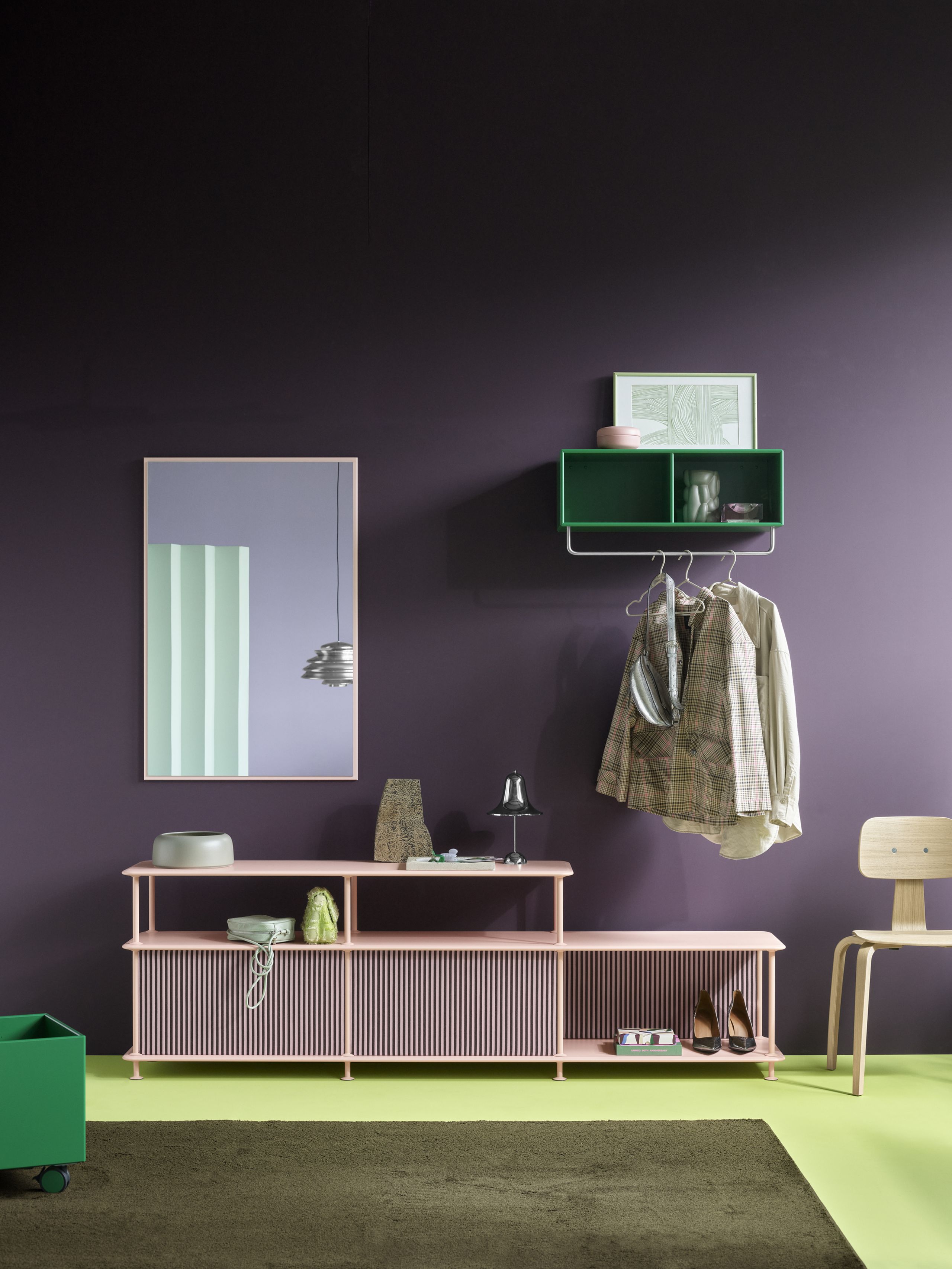 Montana - Regalsystem - Montana Free 111220 - Frame: Parsley - 167 Ruby