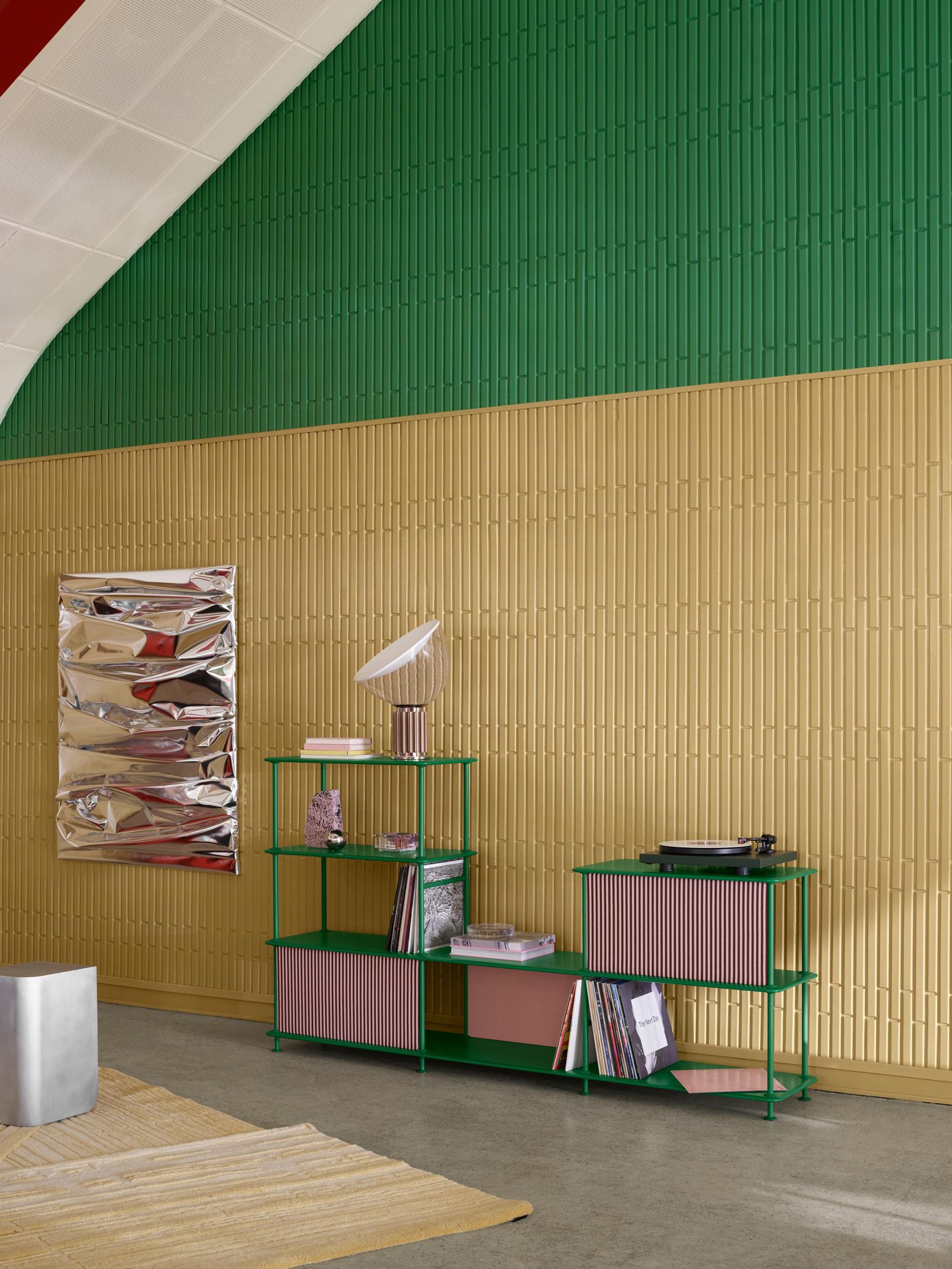 Montana - Policový systém - Montana Free 312000 - Frame: 44c Chrome - 167 Ruby