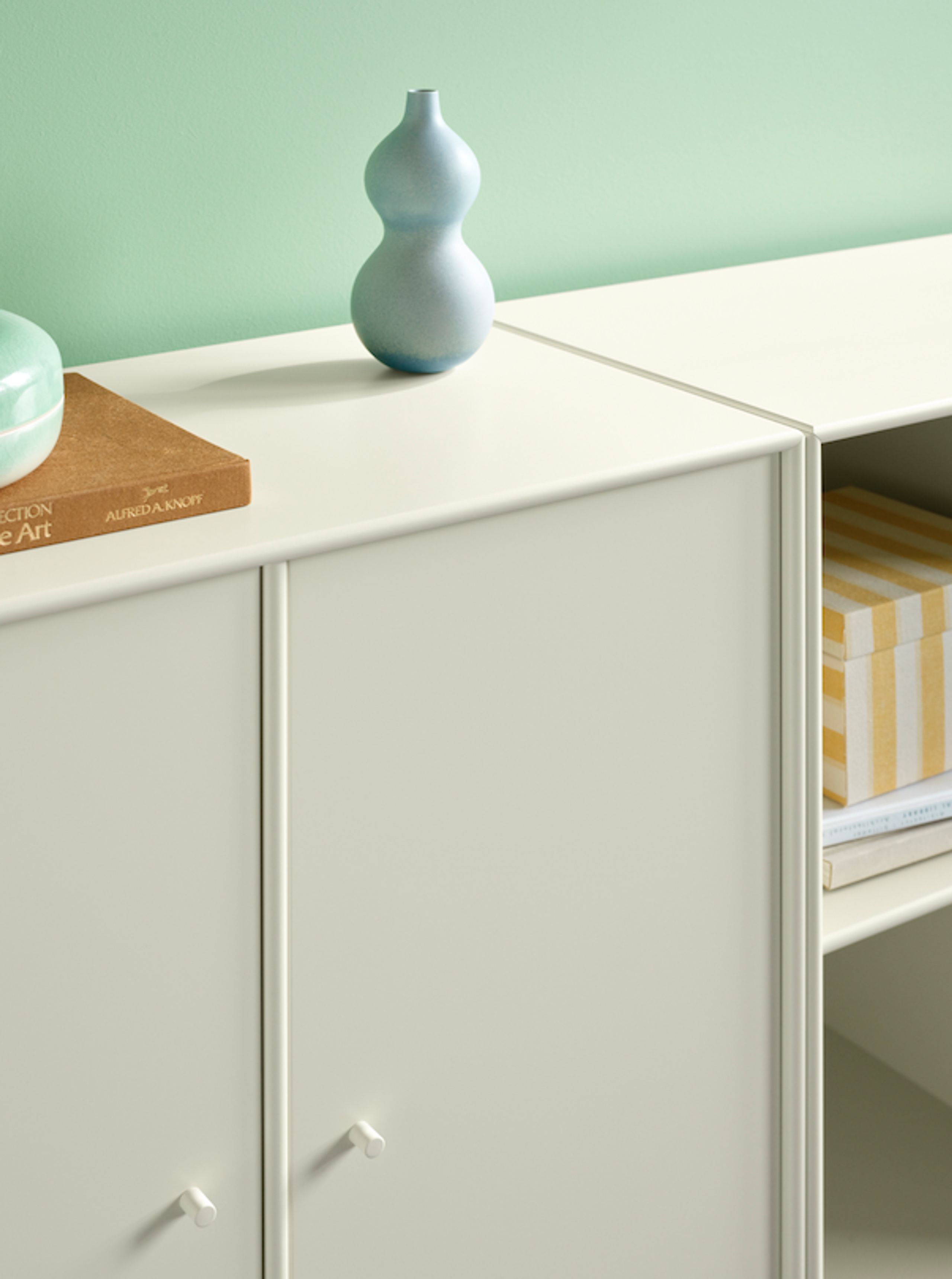 Montana - Credenza - PAIR - Plinth H7 - White