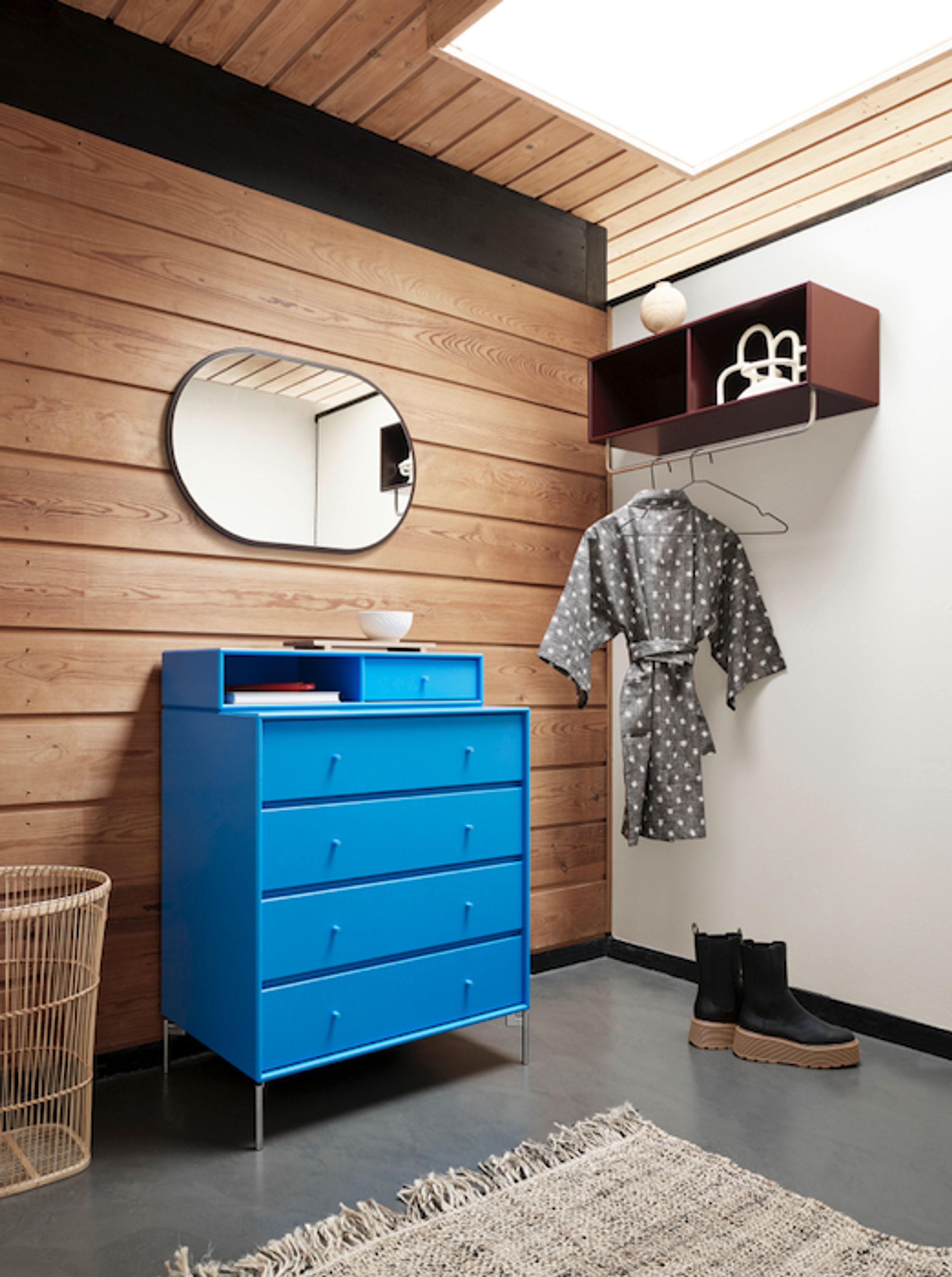 Montana - Shelf - COAT - Monarch