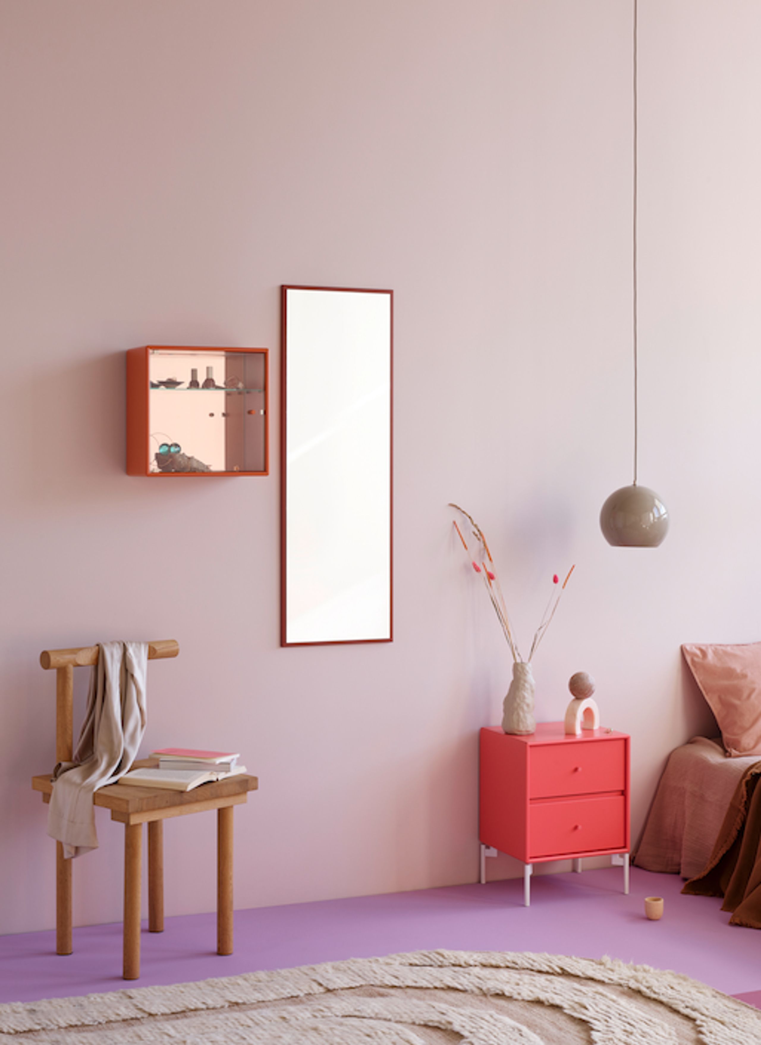 Montana - Mirror - LIKE mirror - Pine