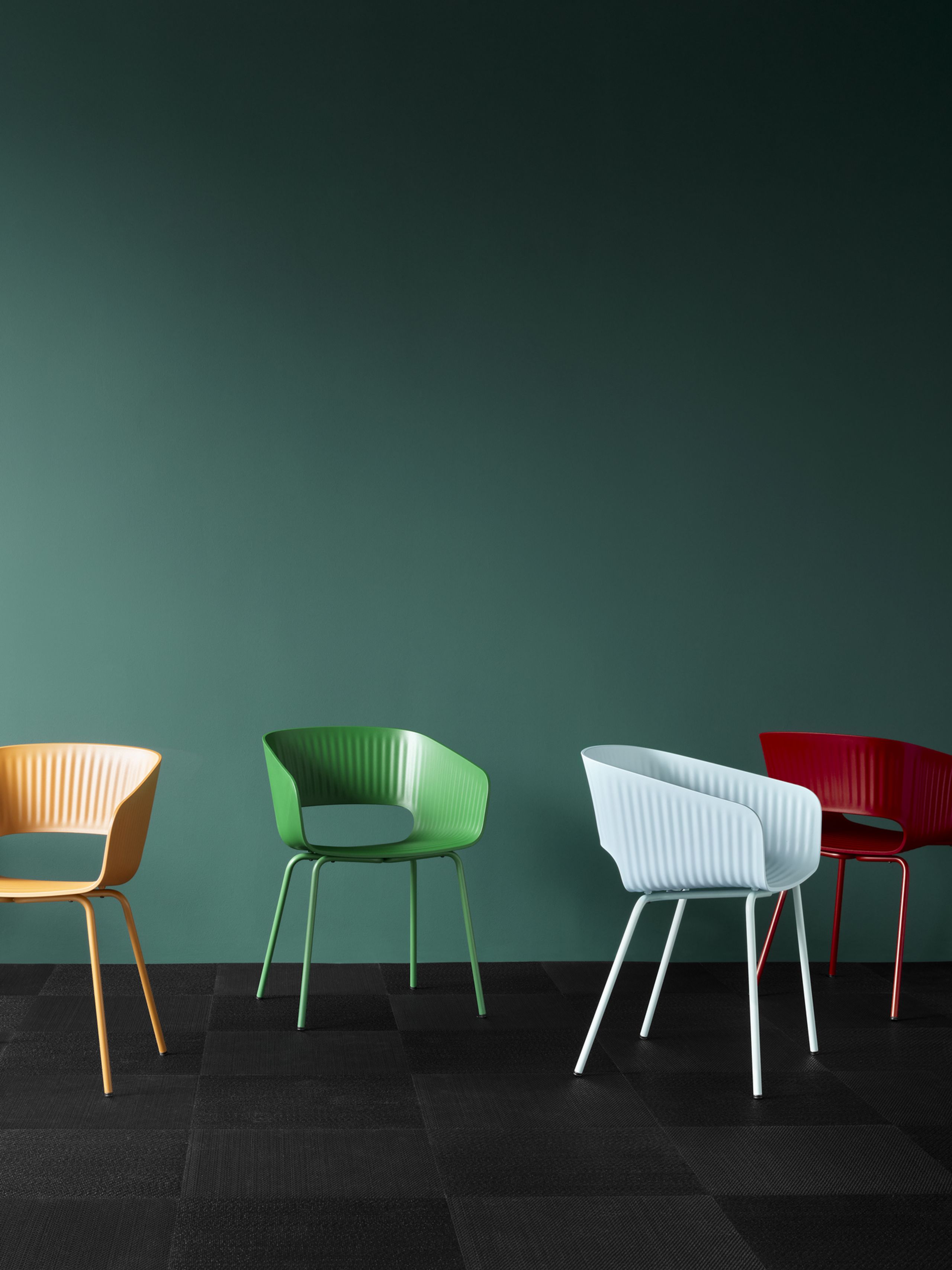 Montana - Dining chair - Marée 401 Dining chair - Parsley/Frame: Steel