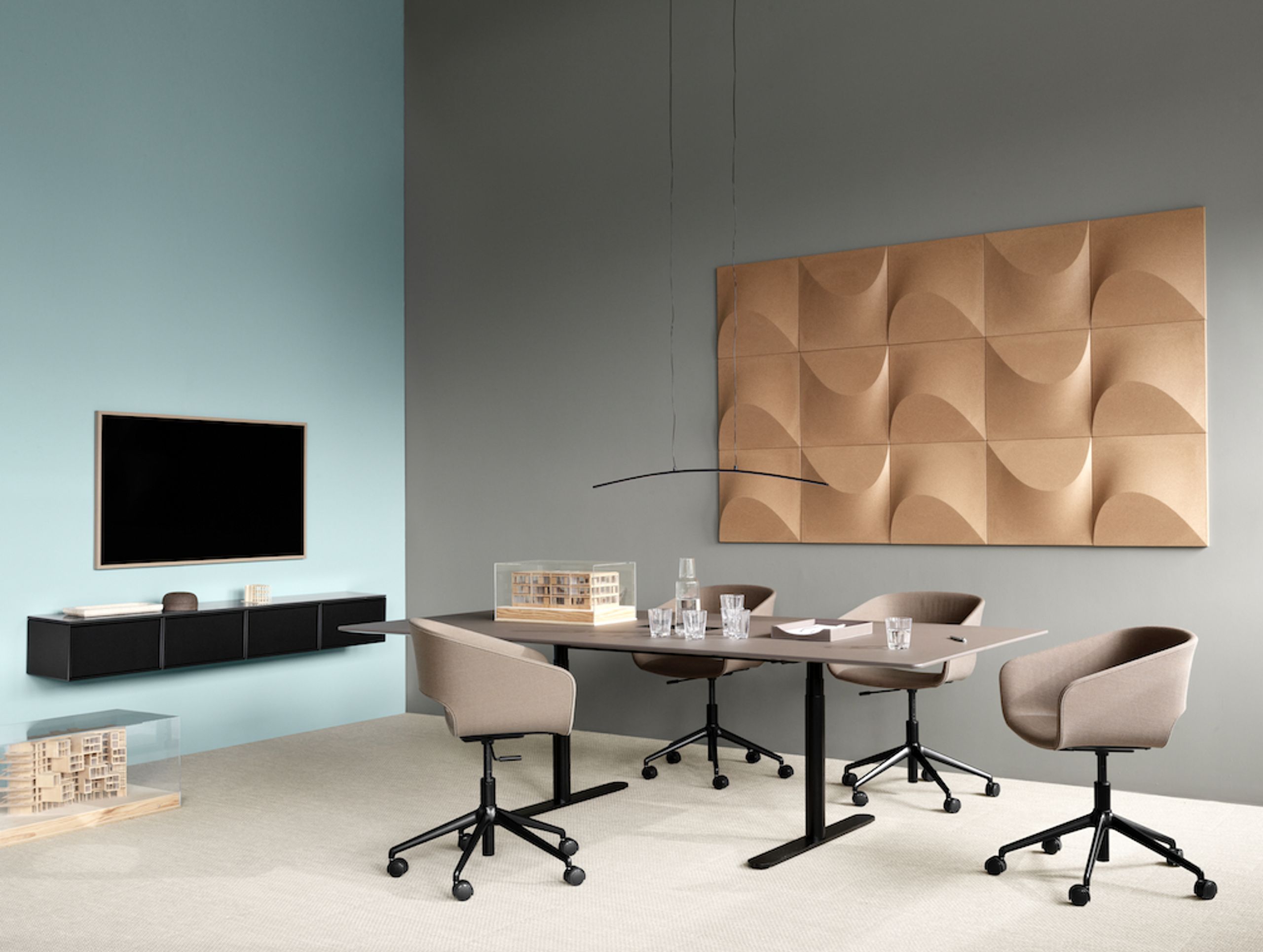 Montana - Chair - Marée 405 - Oat/Frame: Black