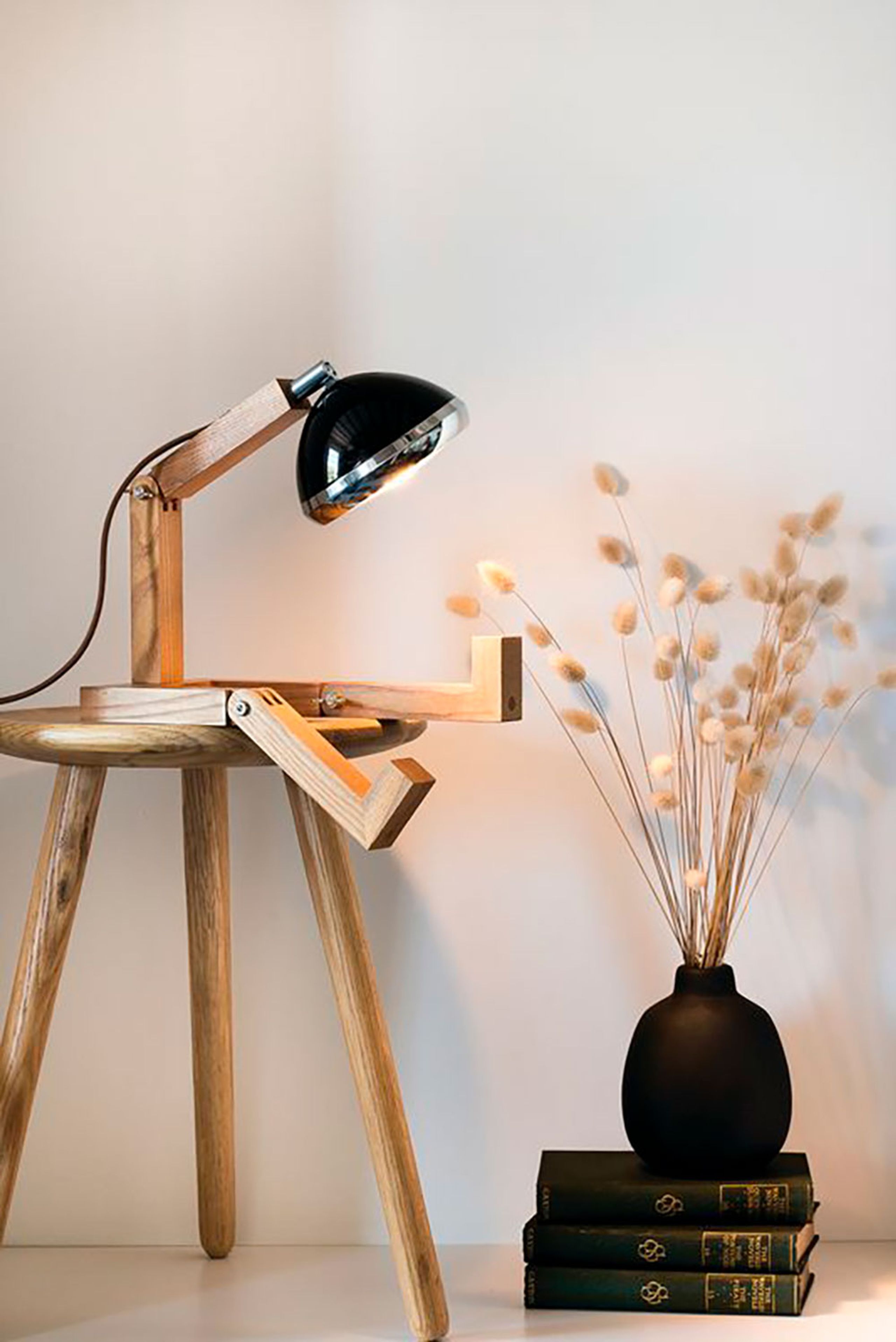 Mr. Wattson - Table Lamp - Mr. Wattson Original - Fashion Black