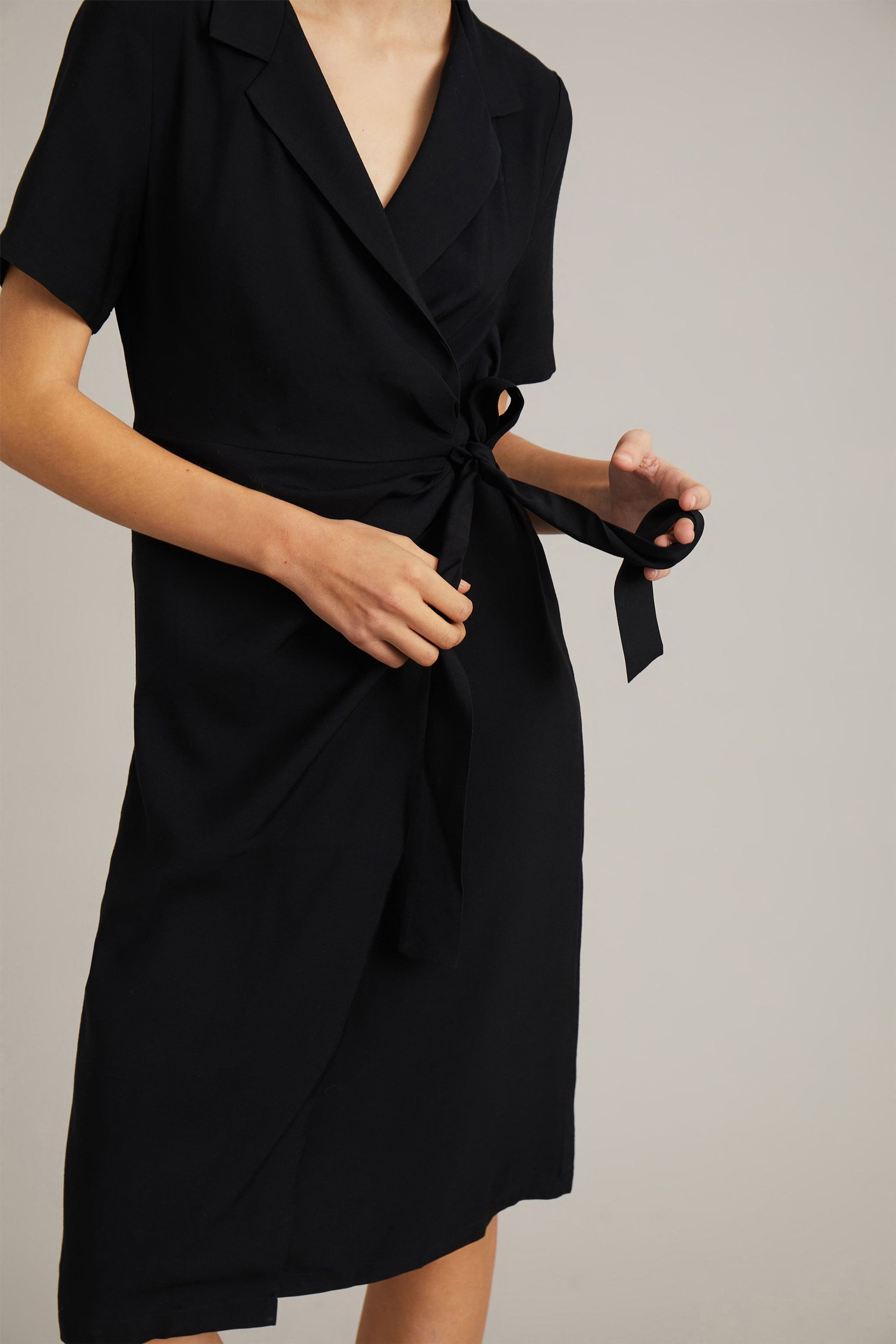 MUNTHE - Dress - Alusta - Black