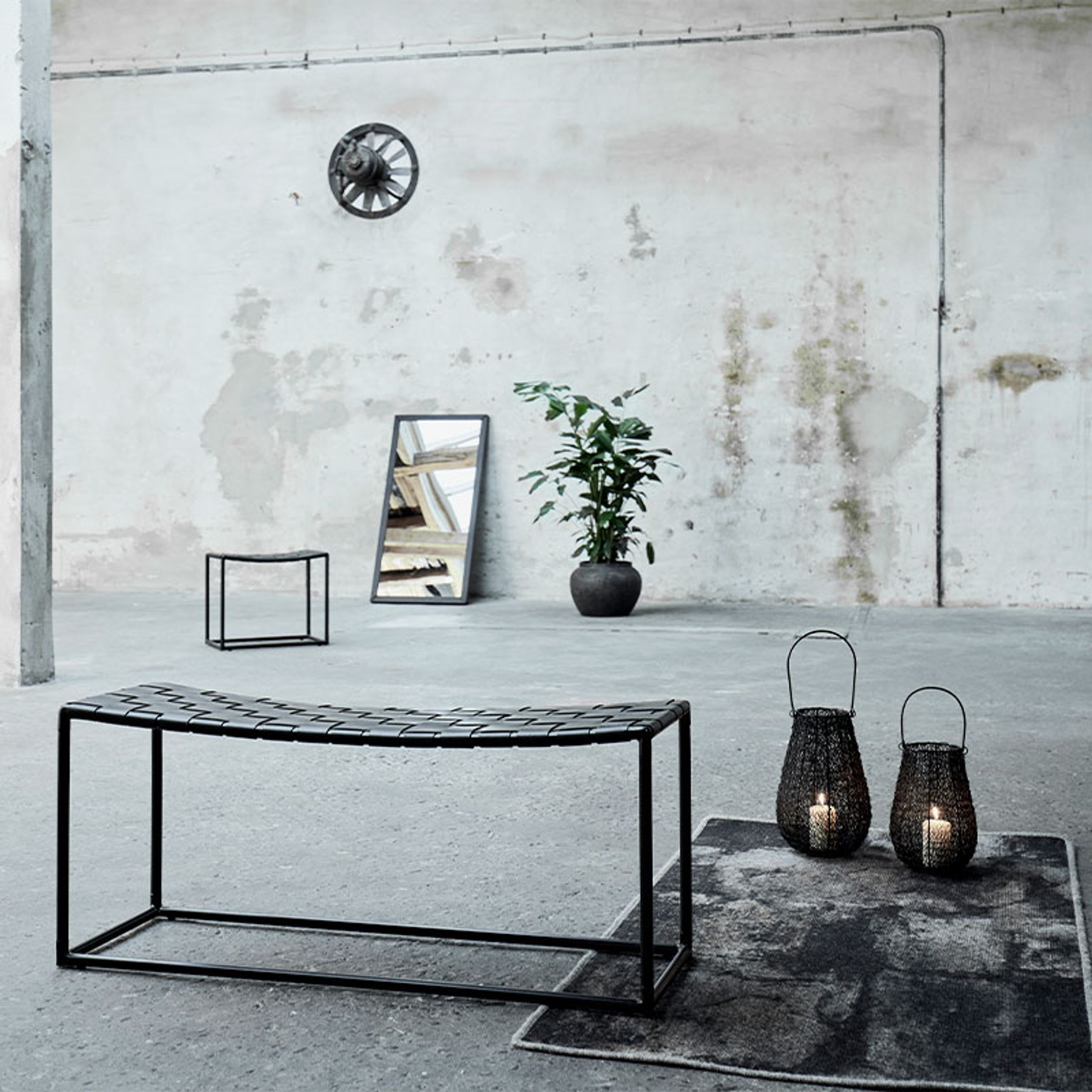 MUUBS - Bank - Soho bench - Black