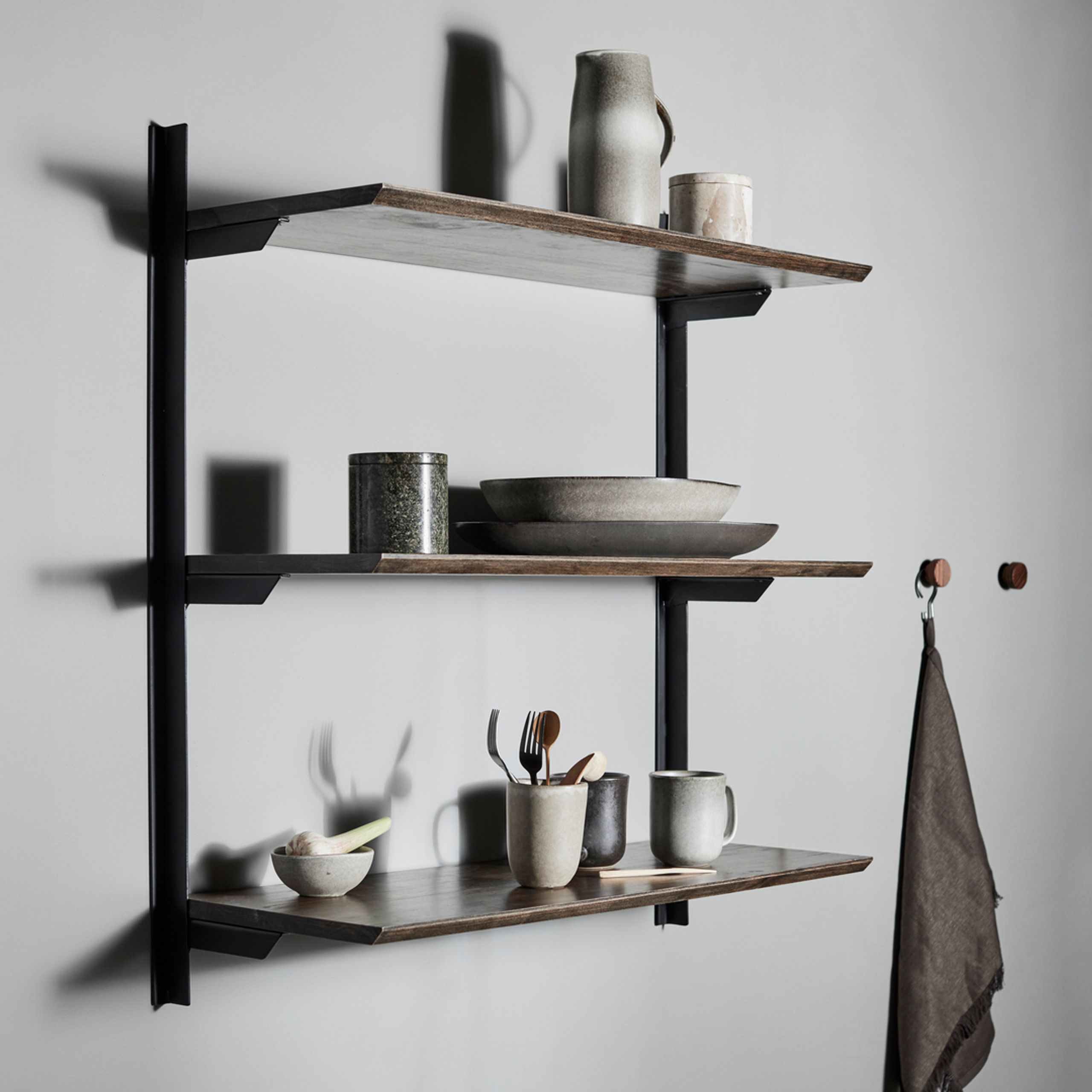 MUUBS - Plank - Hanoi - Mørk olie