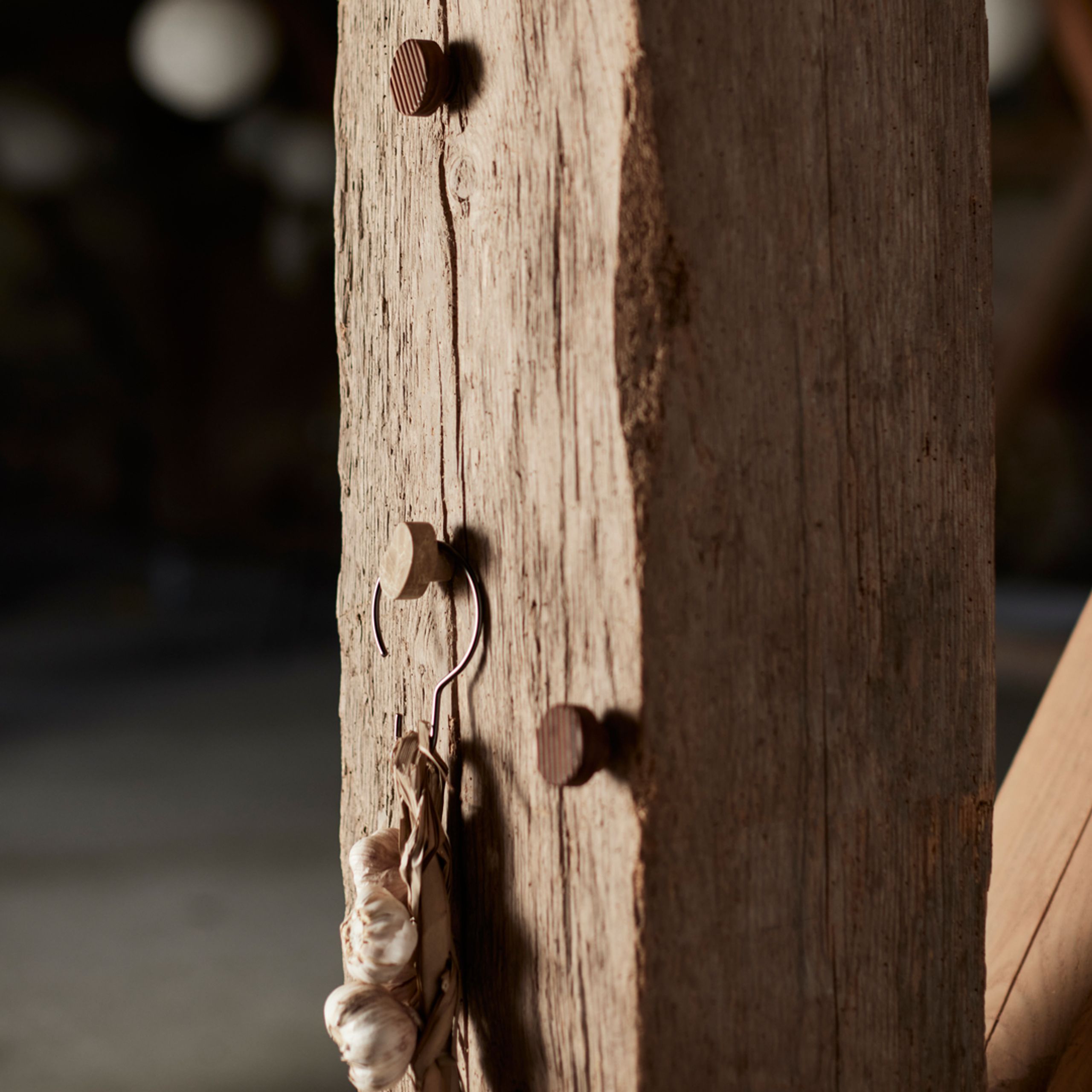 MUUBS - Knager - Suji Hooks - Sand - 2 pieces