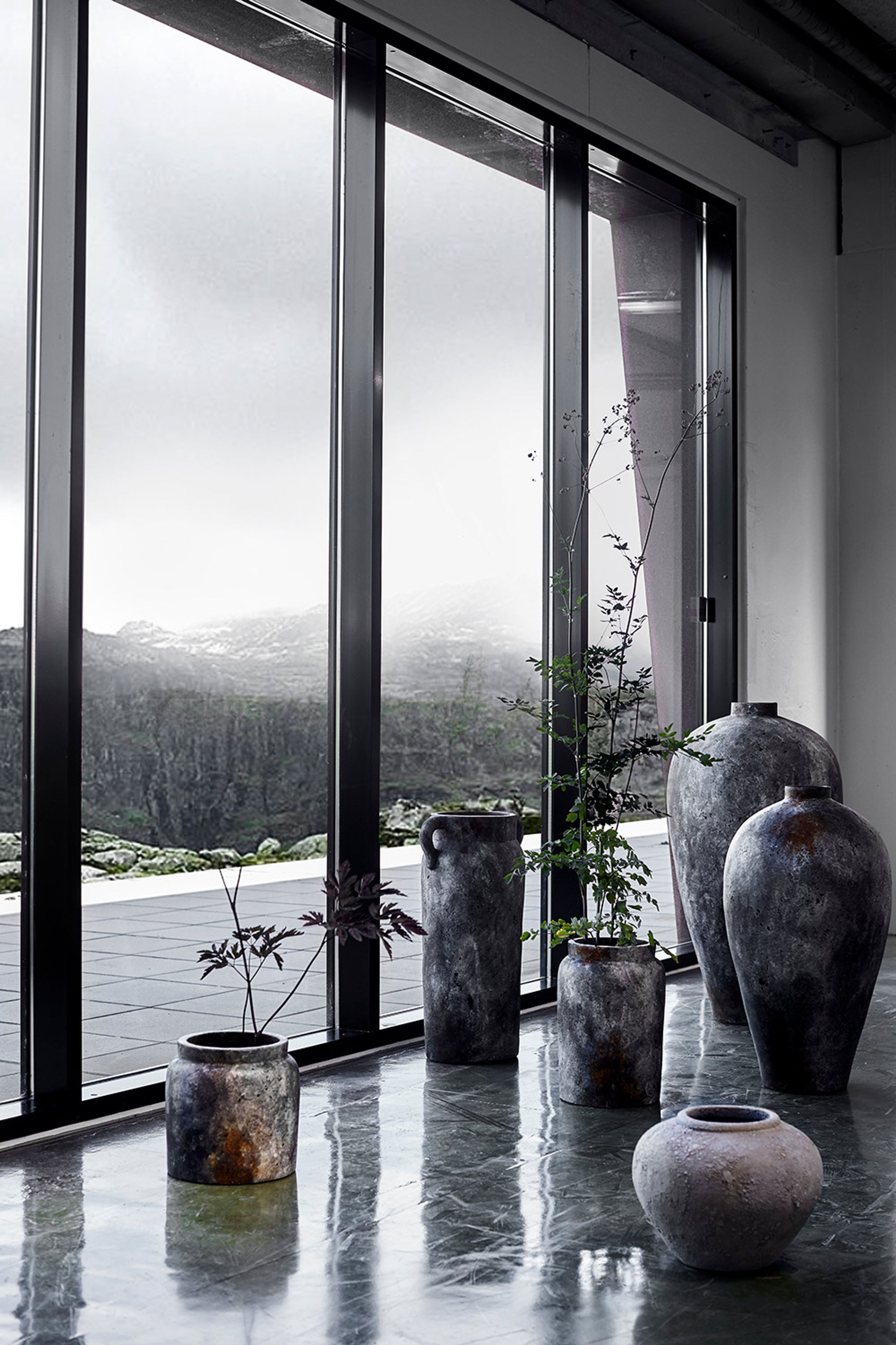 MUUBS - Vaso - Jar Luna - Black 40