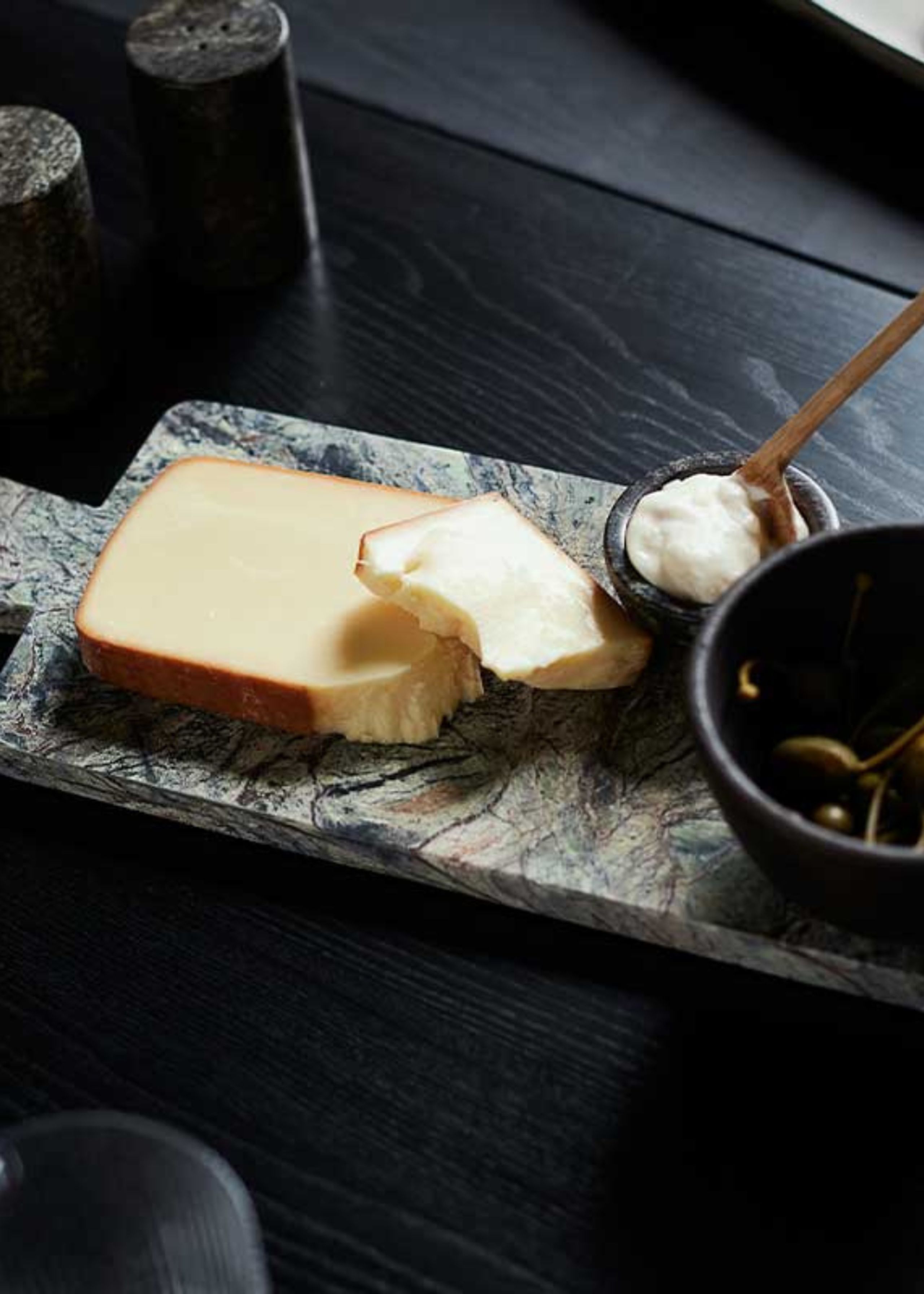 MUUBS - Mlyn - Tapas Bræt Vita - Seagrass