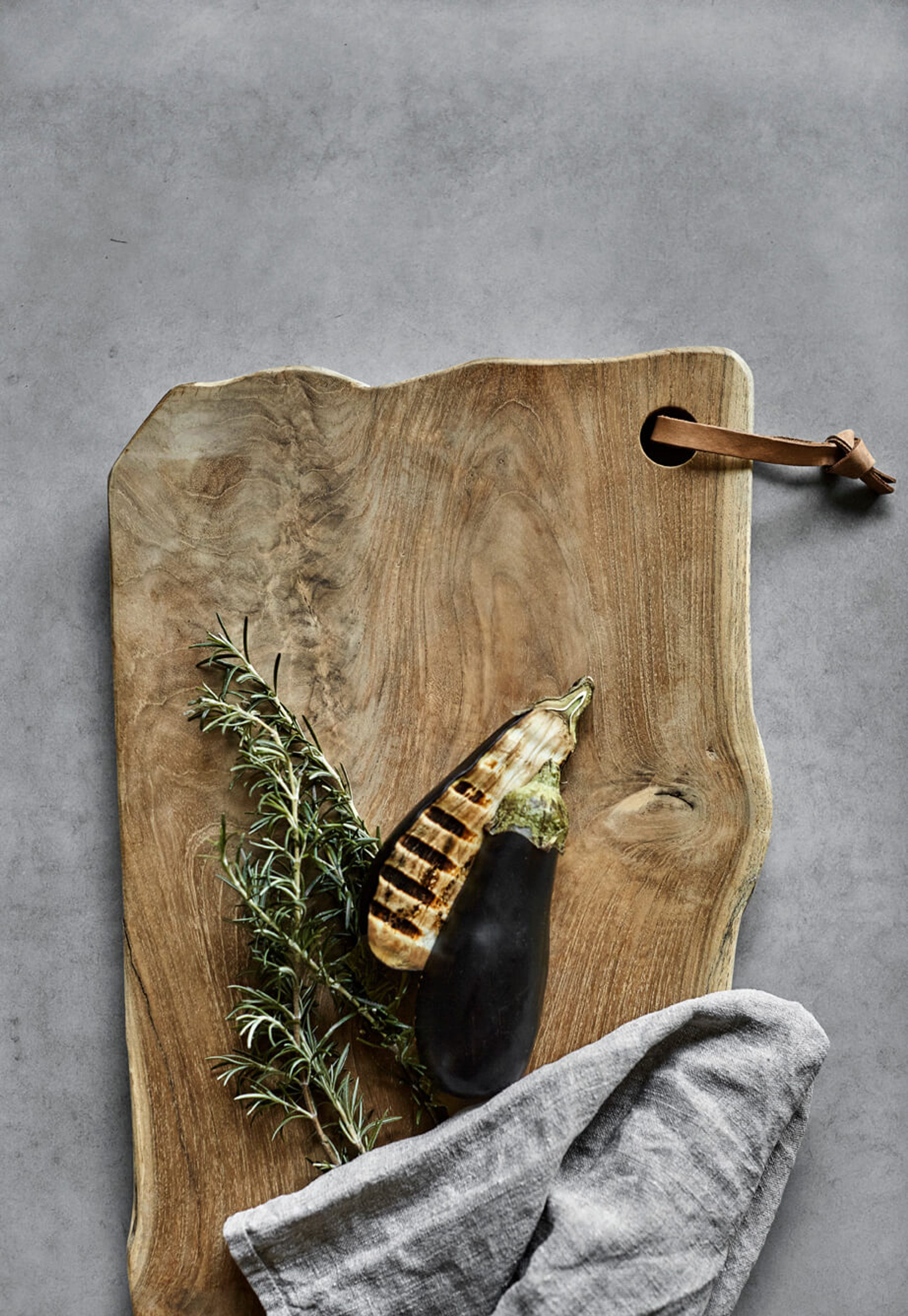 MUUBS - Cutting Board - Lyon - Teak