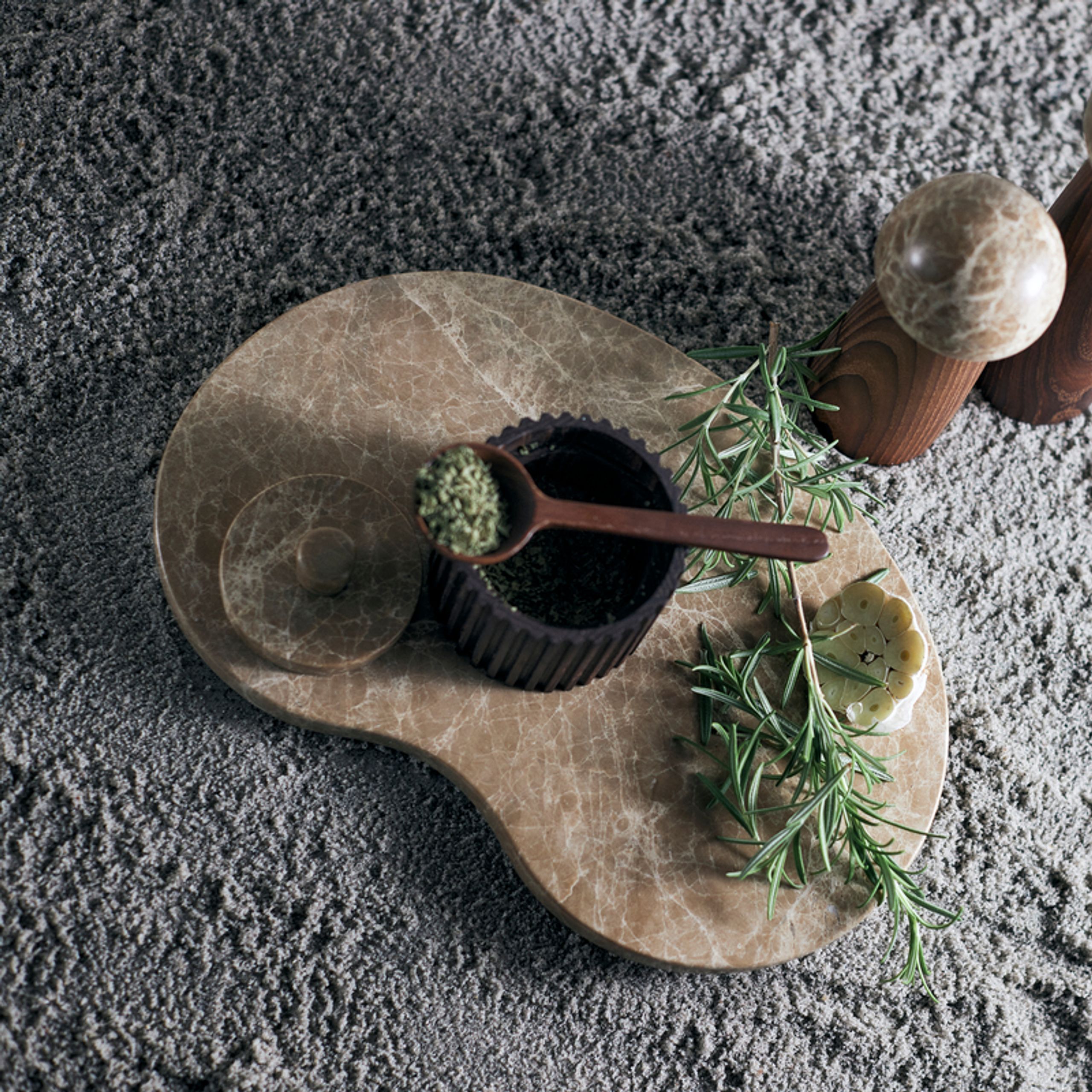 MUUBS - Cutting Board - Suji - Sand, Small