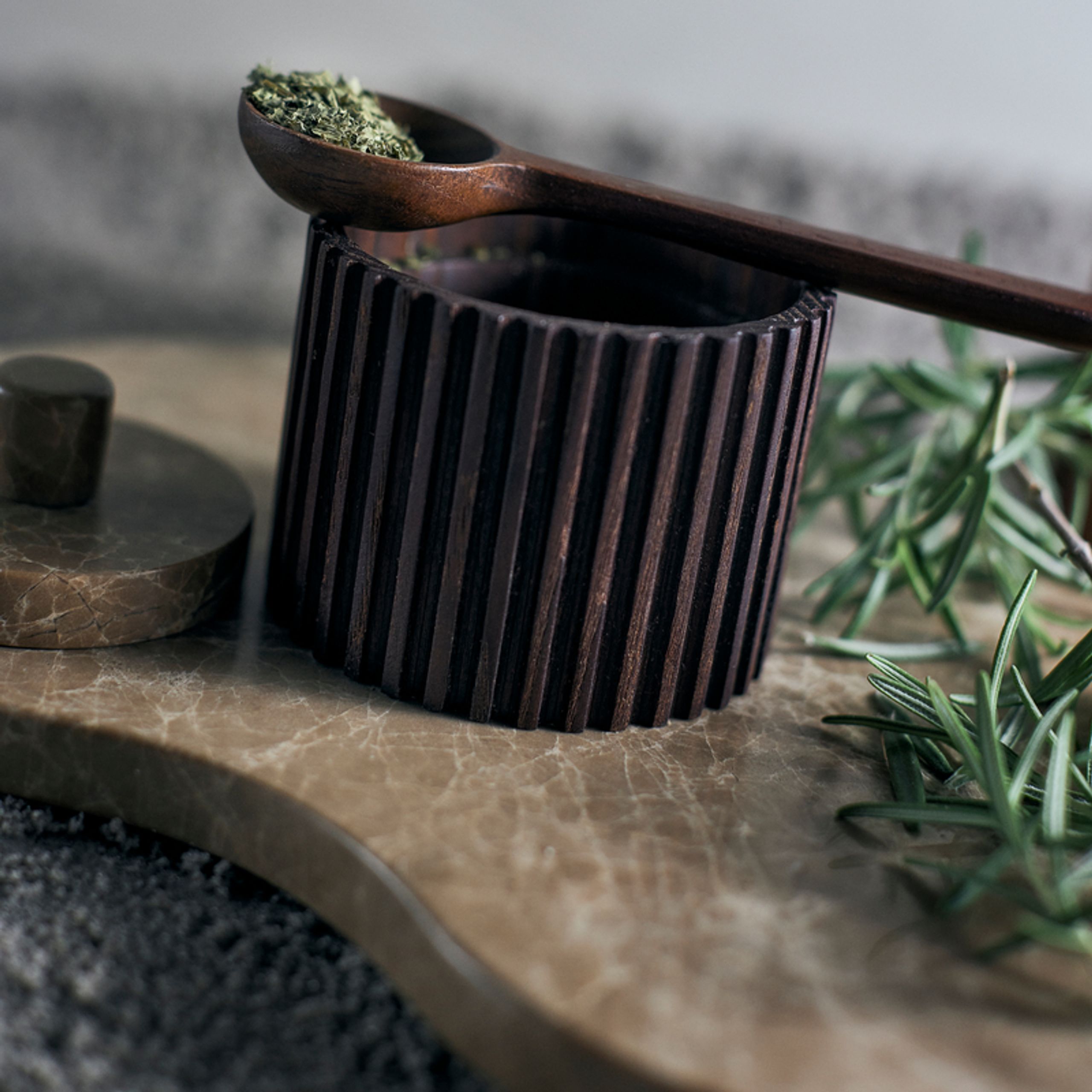 MUUBS - Cutting Board - Suji - Sand, Small