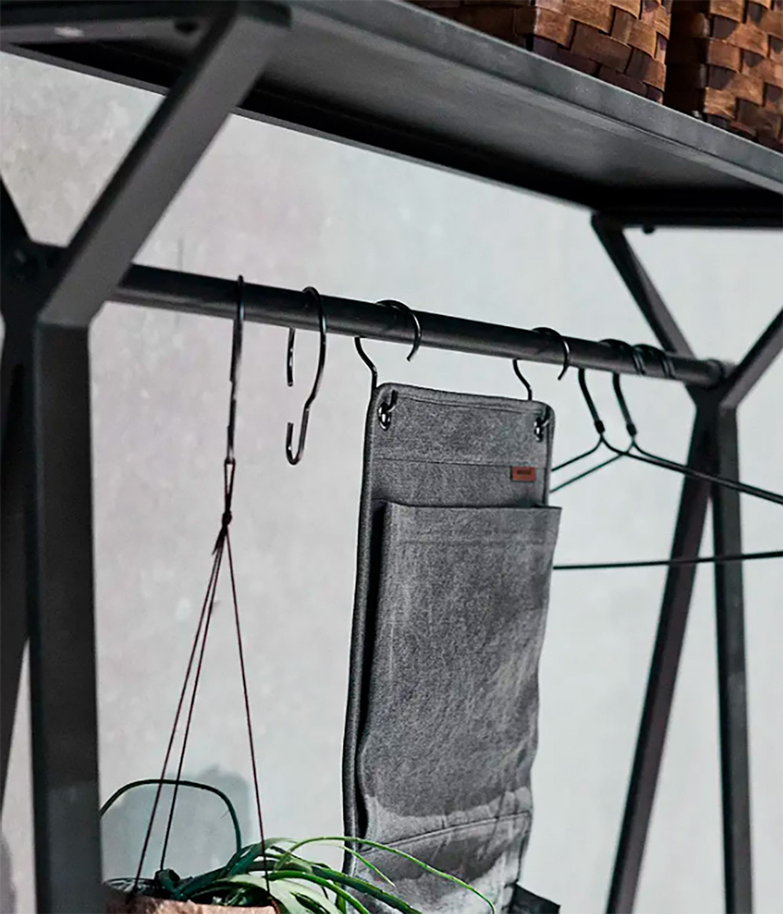 MUUBS - Tøjstativ - Bronx Tøjstativ - Sort