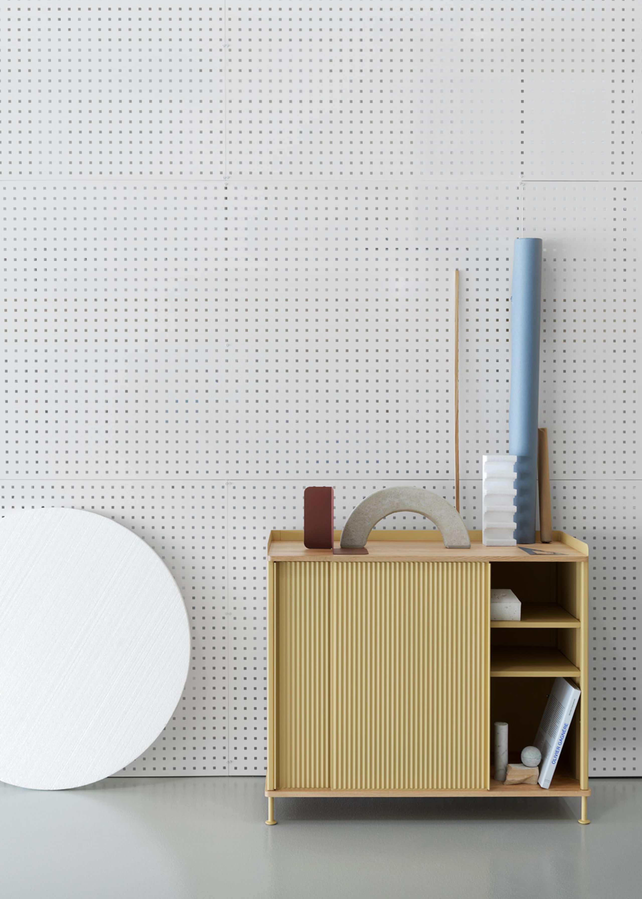 Muuto - Book - Compile Bookend - Plum