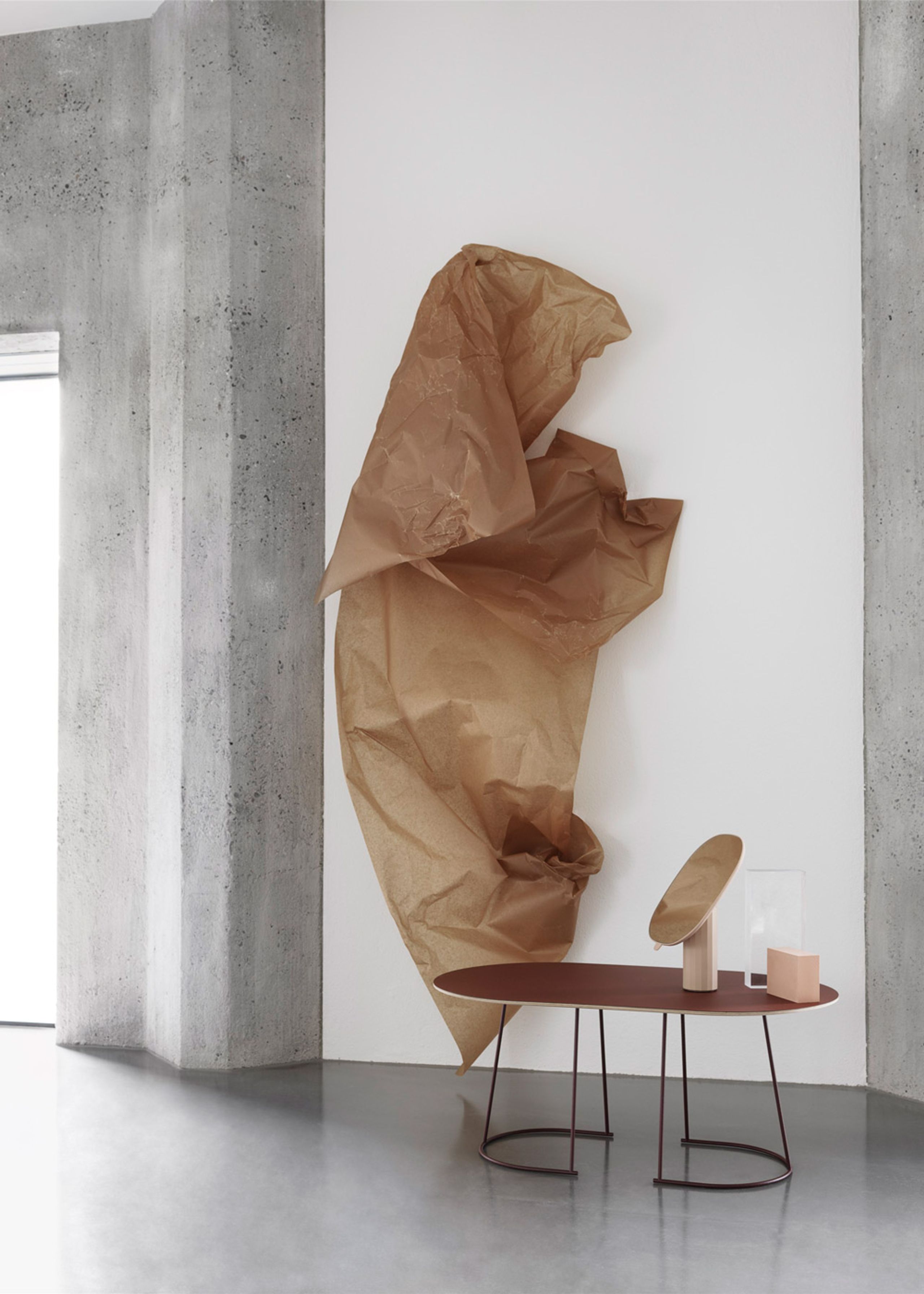 Muuto - Hallitus - Airy Coffee Table Medium - Plum