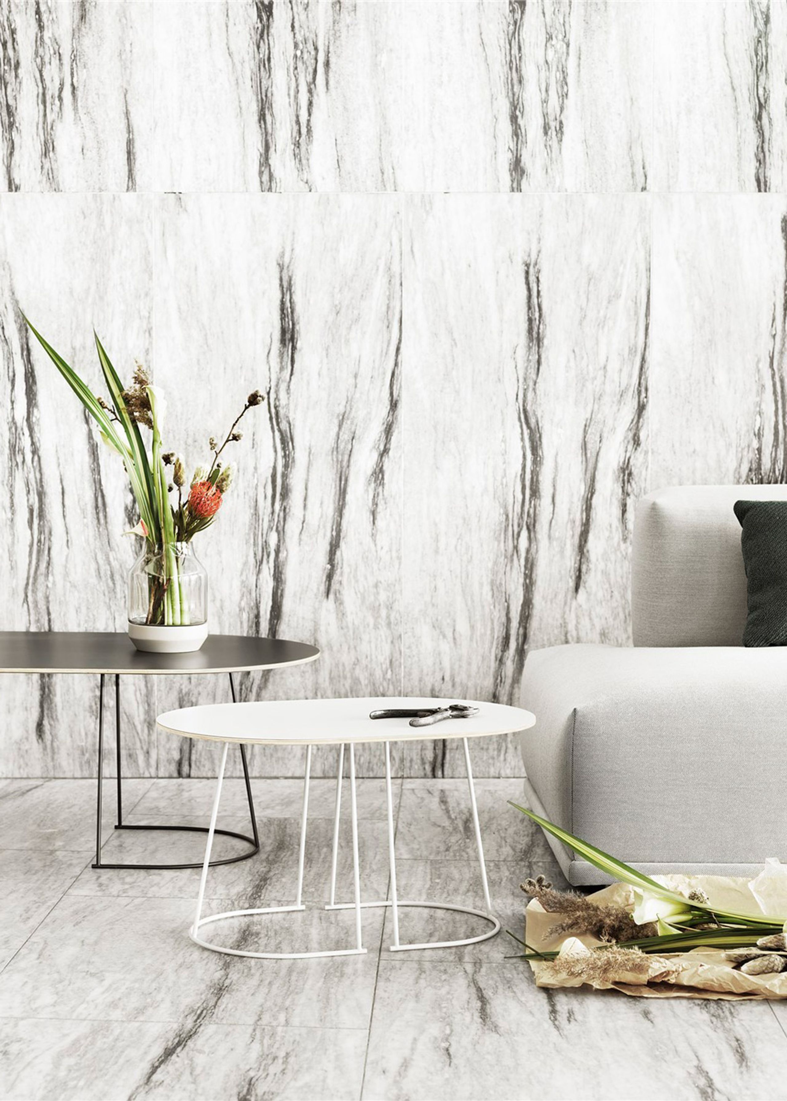 Muuto - Junta - Airy Coffee Table Small - Black