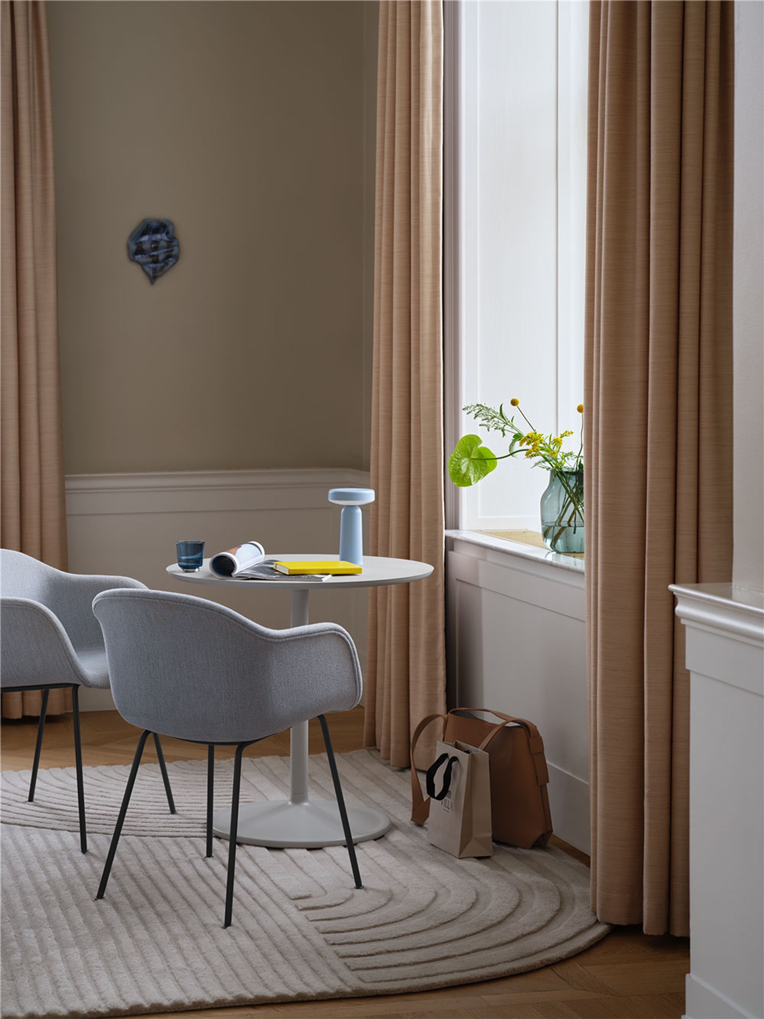 Muuto - Cafe-table - Soft Café Table - Beige Green Laminate/Beige Green