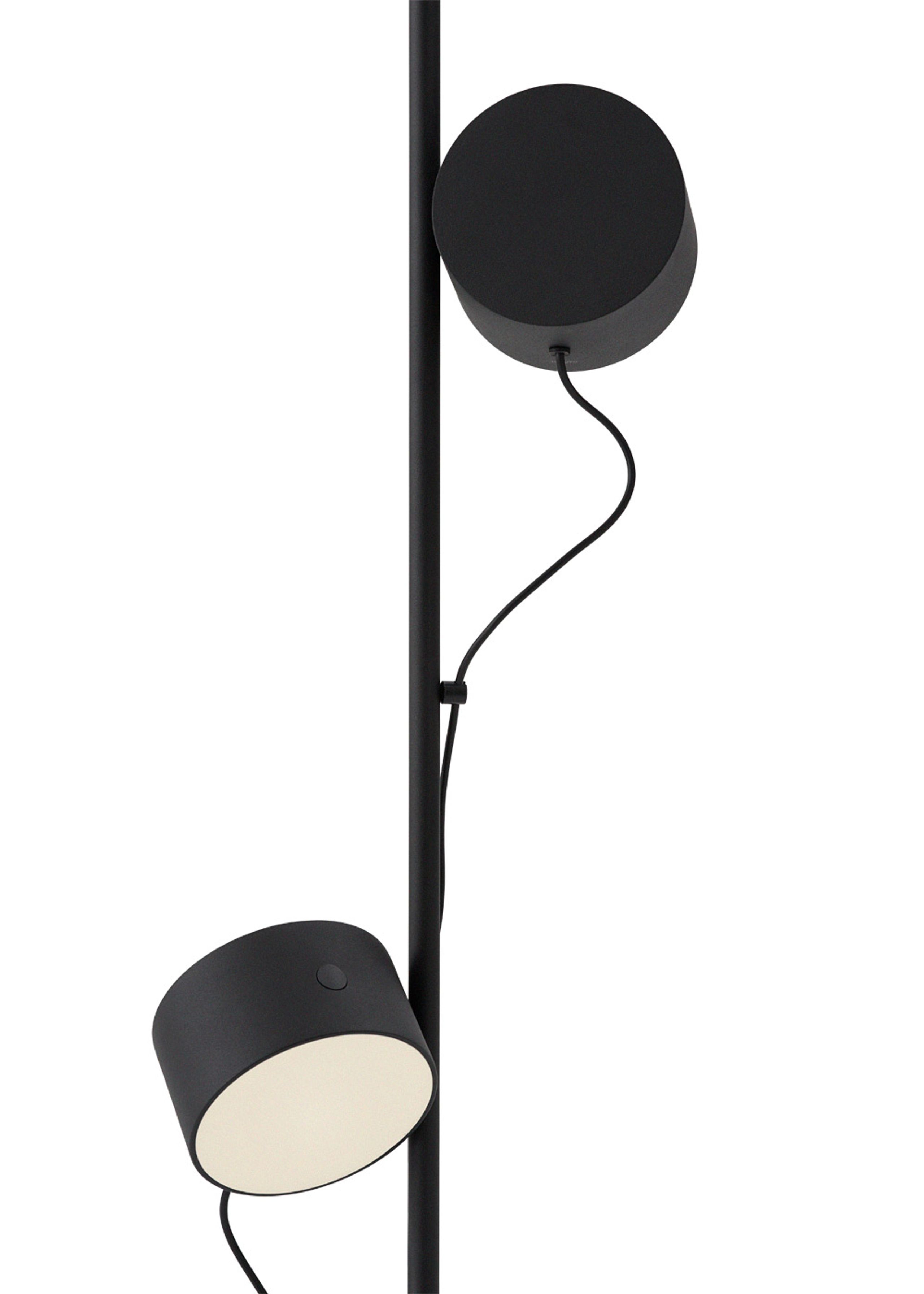 Muuto - Golvlampa - Post Floor Lamp - Black