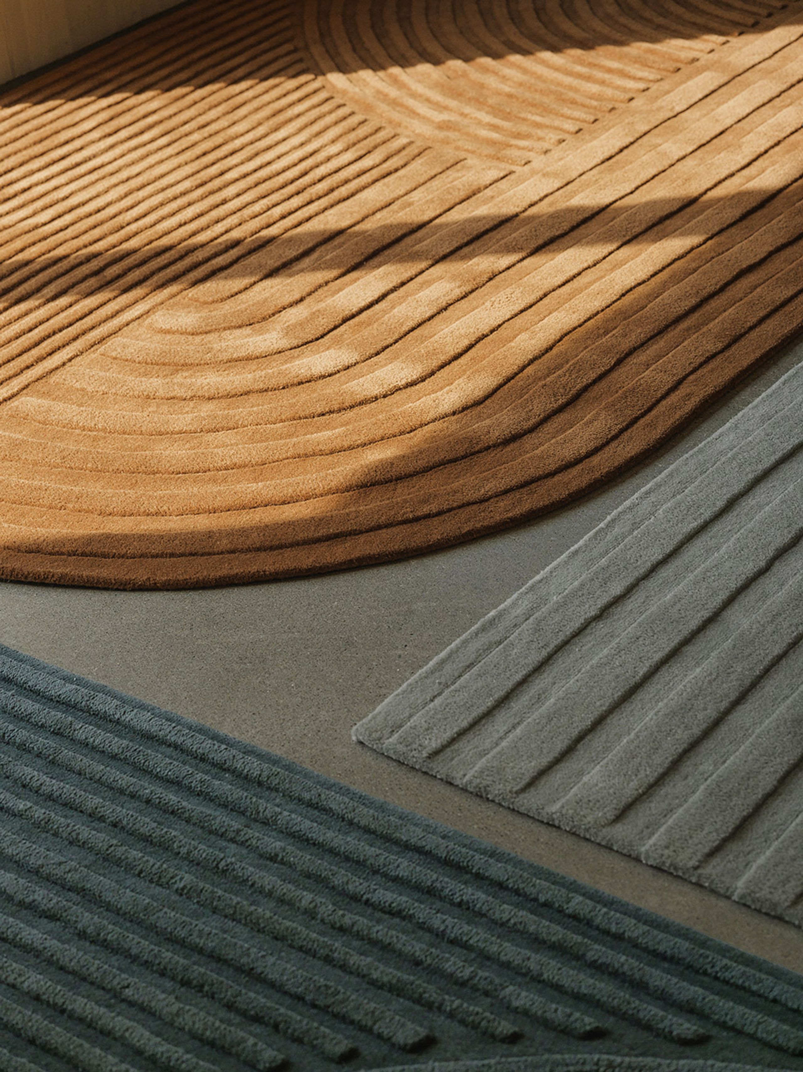 Muuto - Gulvtæppe - Relevo Rug - Dark Green