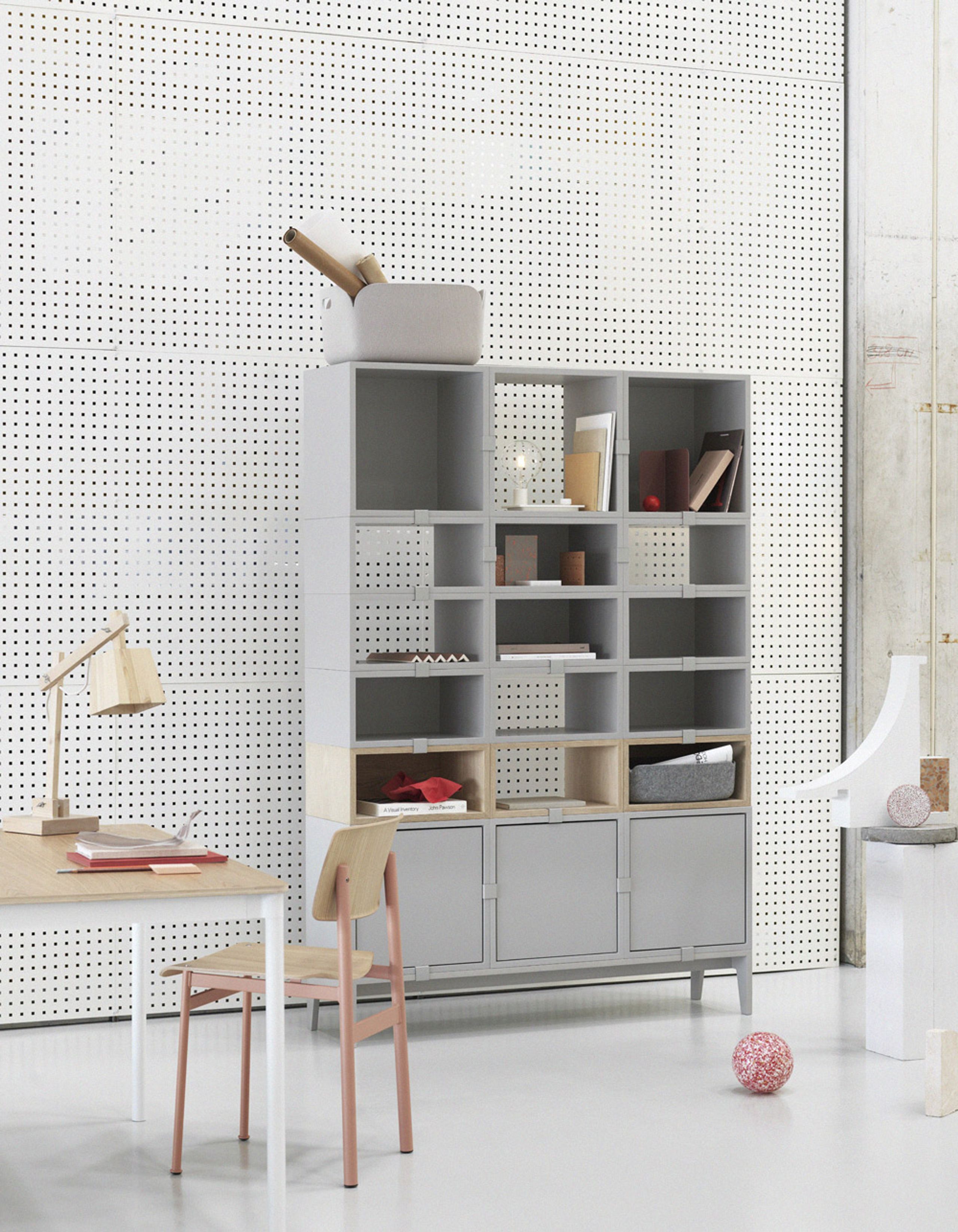 Muuto - Hylla - Stacked Storage System / Small - Backboard - Oak