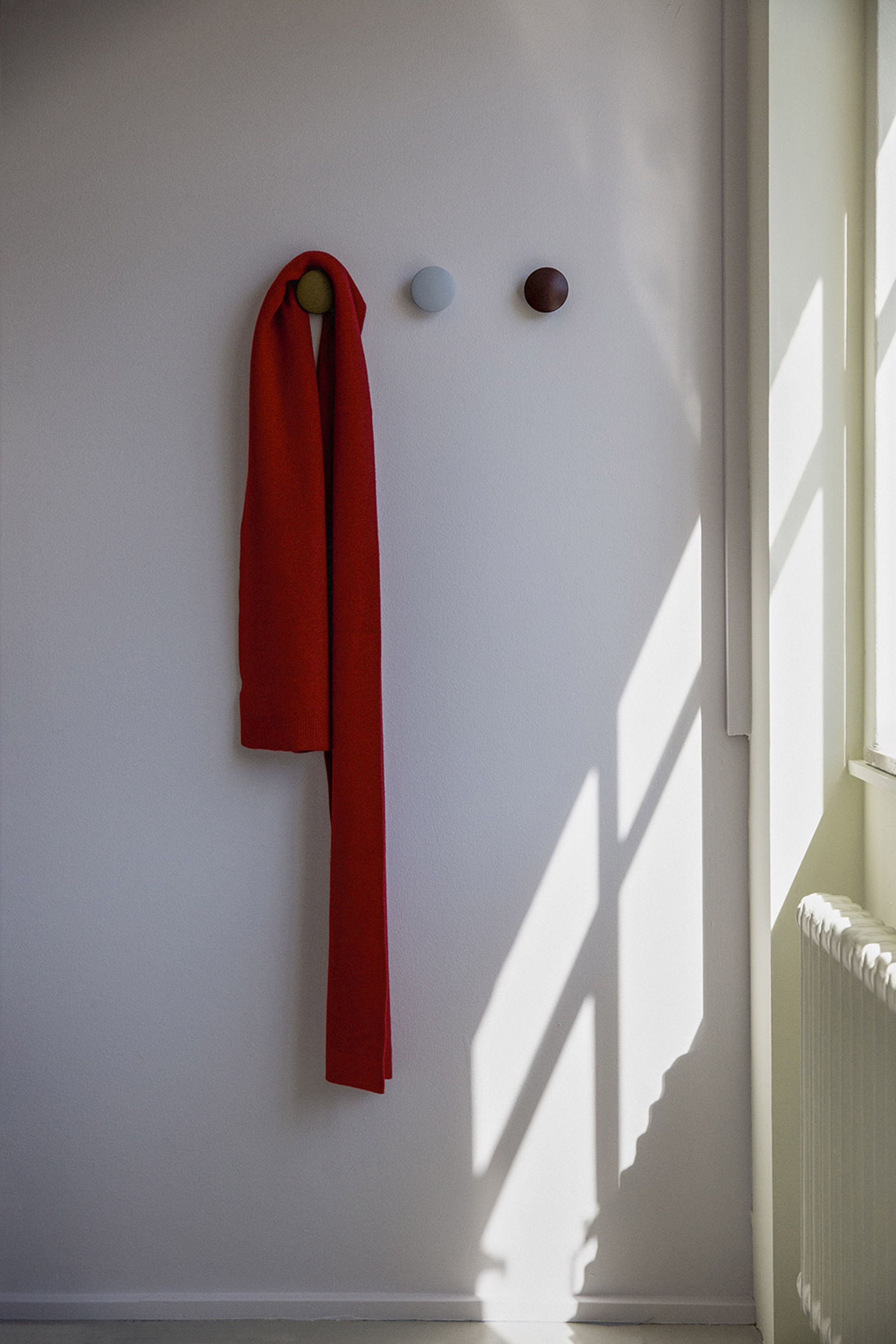 Muuto - Krokar - The Dots - Large - Pale Blue