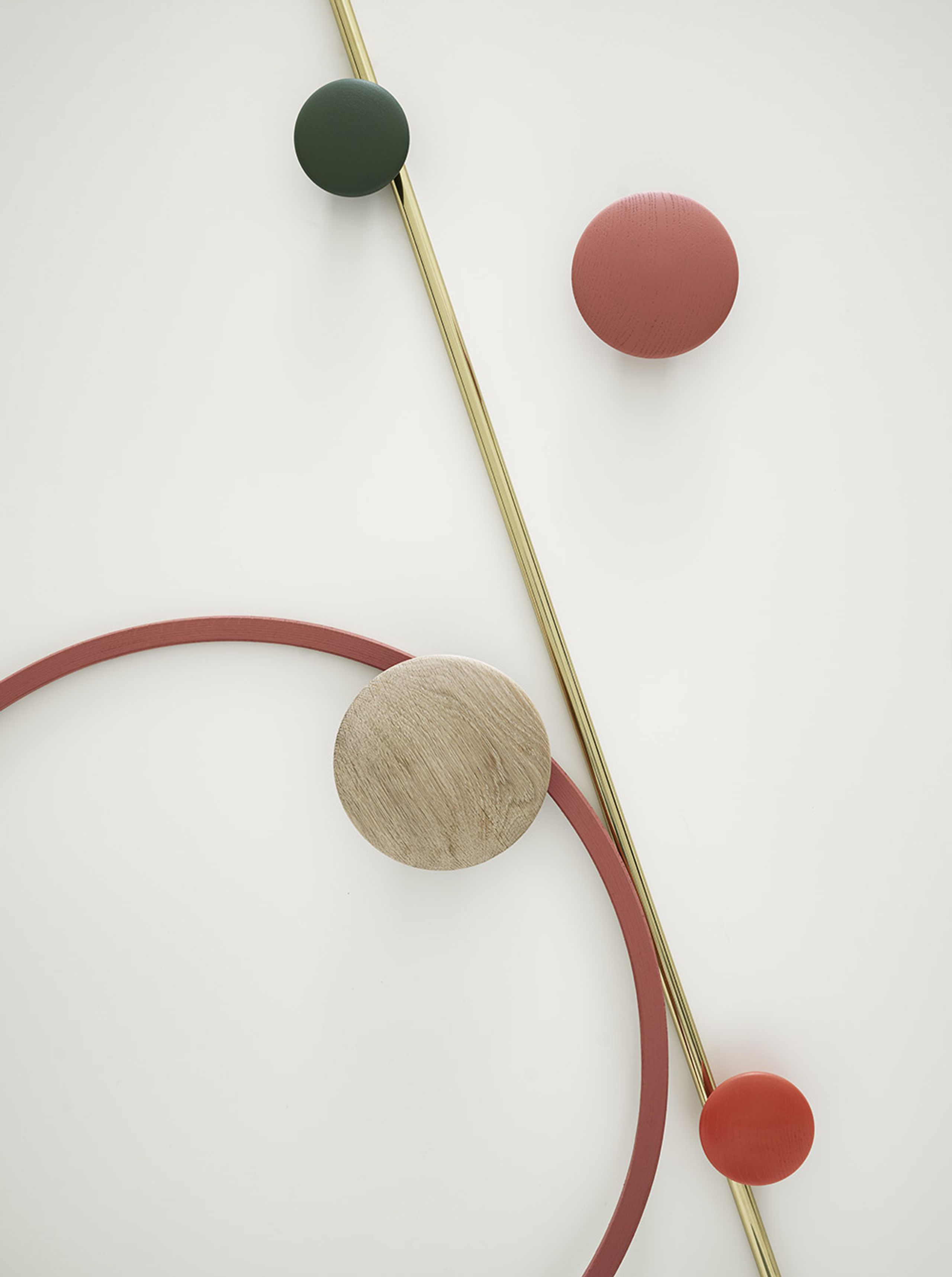 Muuto - Haken - The Dots - Small - Oak