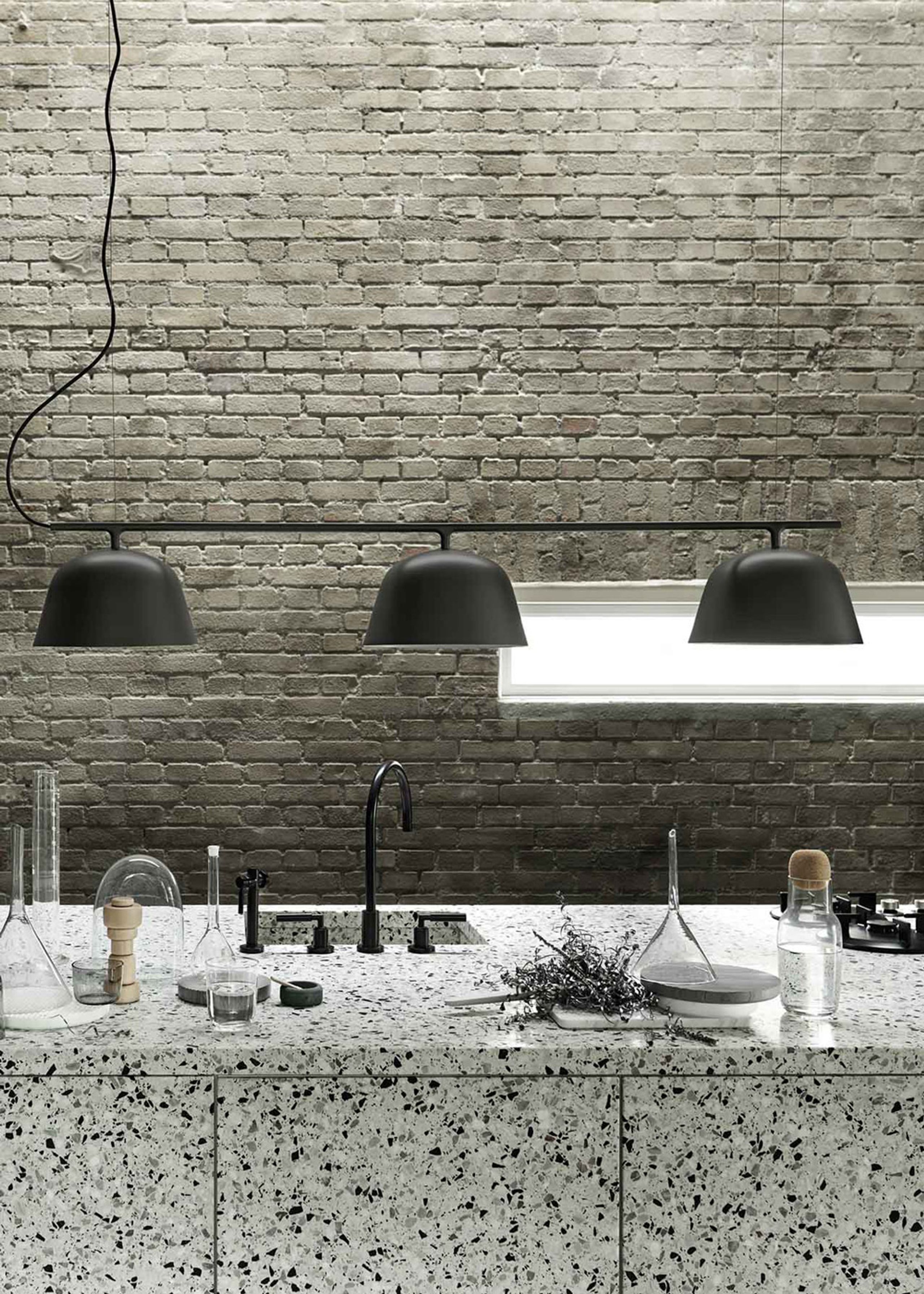 Muuto - Lampa - Ambit Rail Lamp - Black