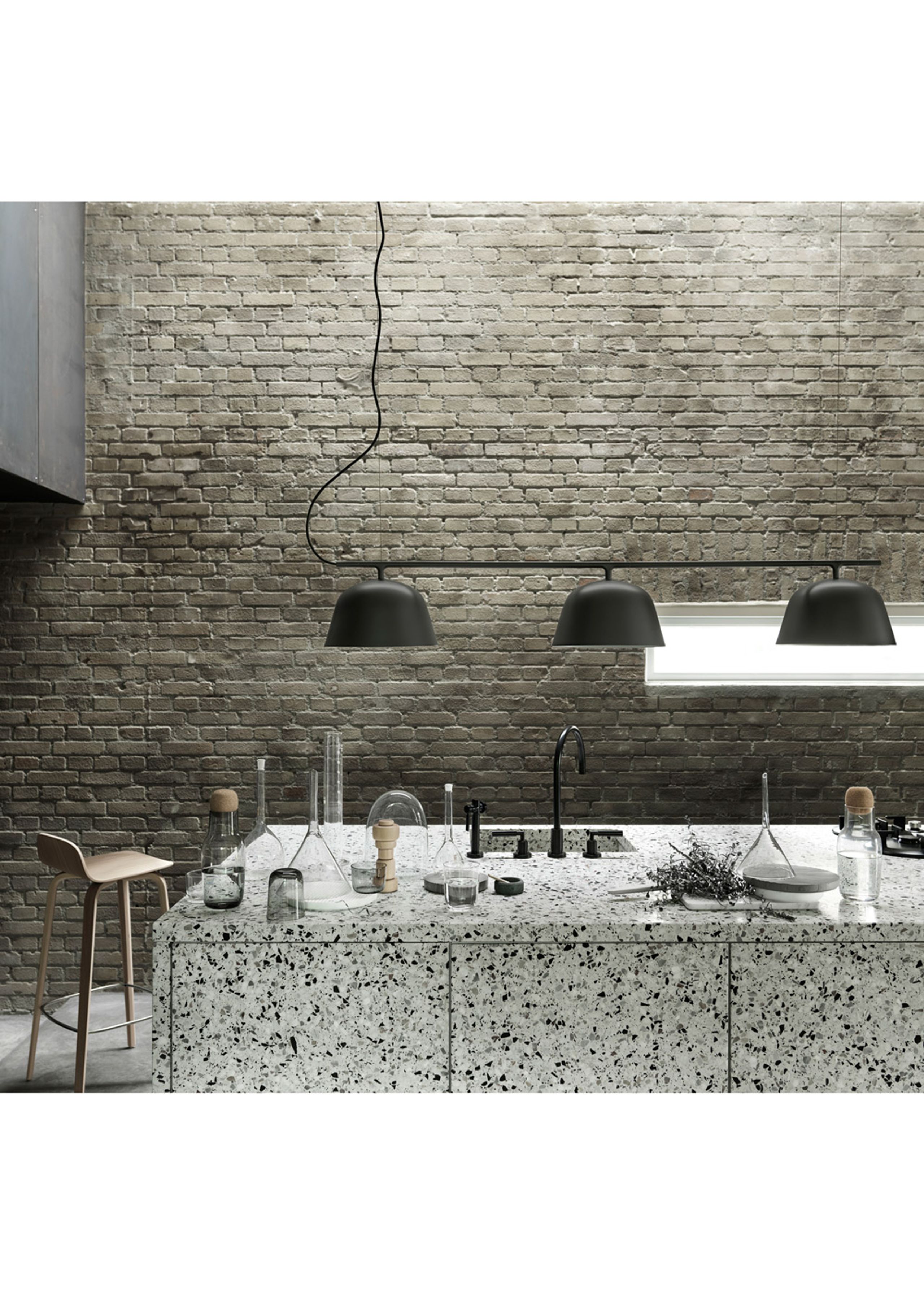 Muuto - Lampa - Ambit Rail Lamp - Black