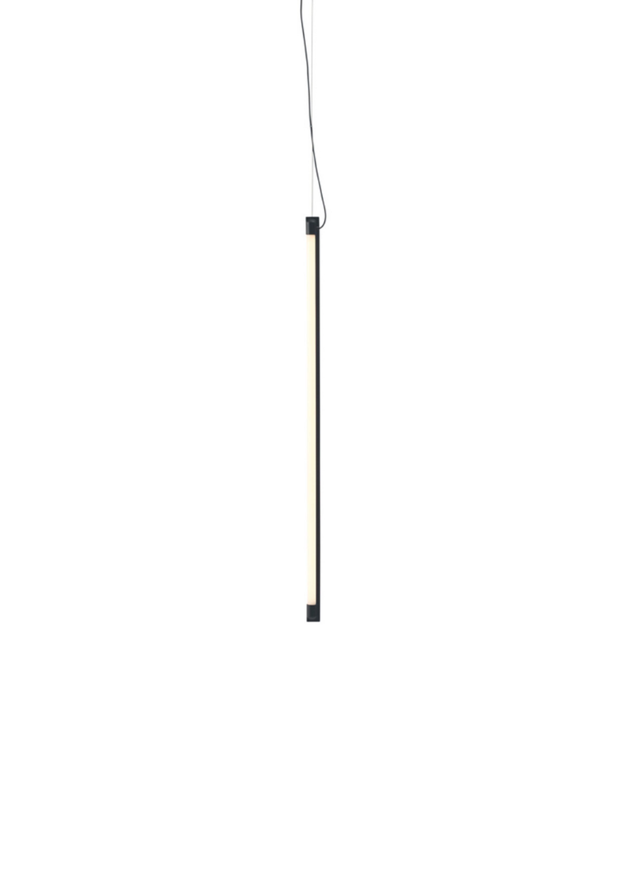 Muuto - Pendule - Fine Suspension Lamp - Black