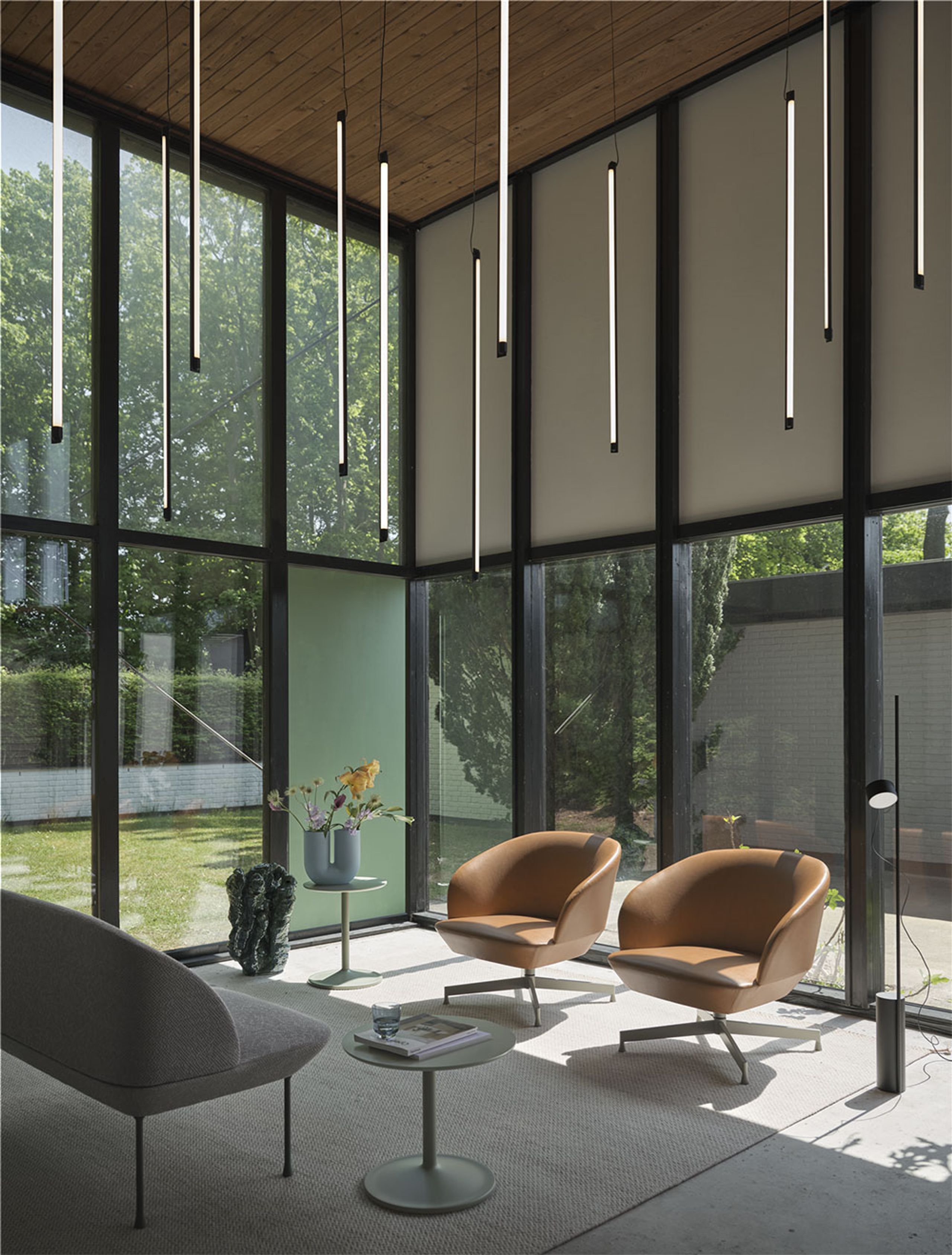 Muuto - Sidobord - Soft Side Table - Orange Laminate / Orange