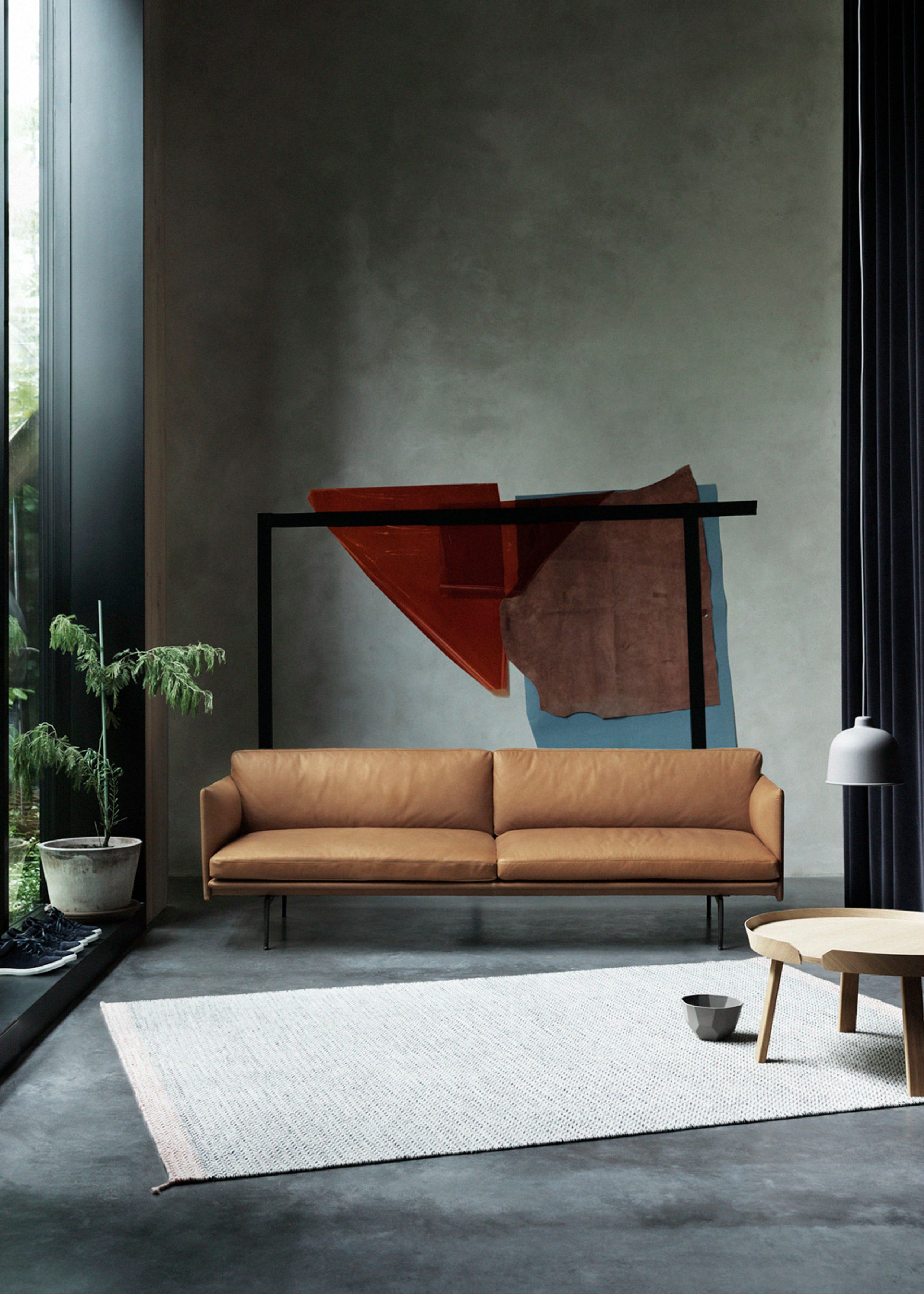 Muuto - Sofa - Outline Sofa / 3-seater - Cognac Refine Leather