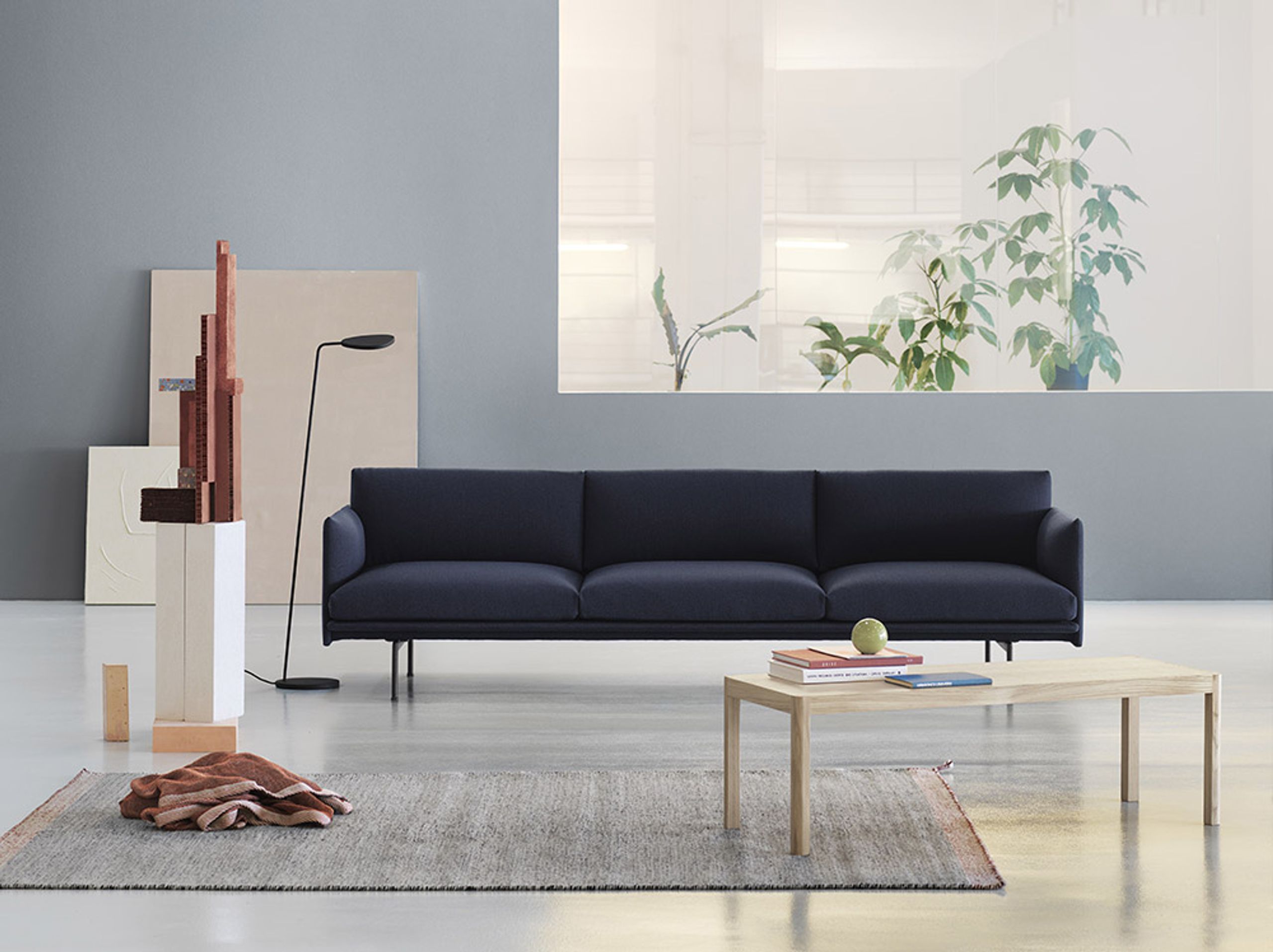 Muuto - Sofa - Outline Sofa / 3-seater - Steelcut Trio 133