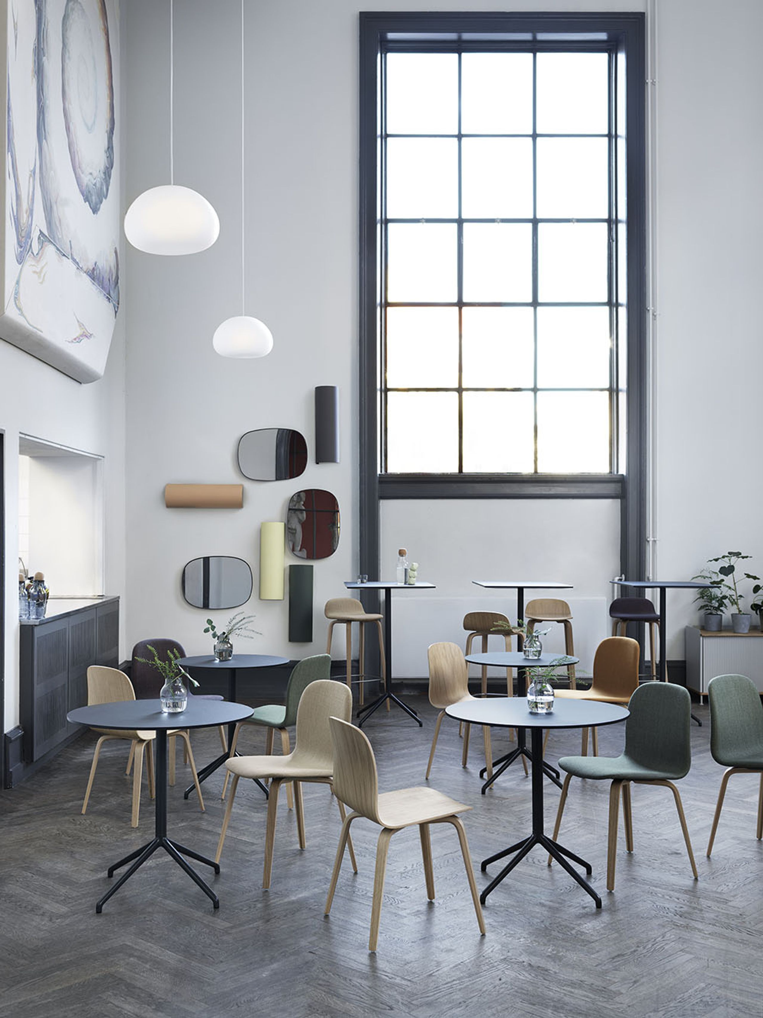 Muuto - Spejl - Framed Mirror - Large - Grey/Clear