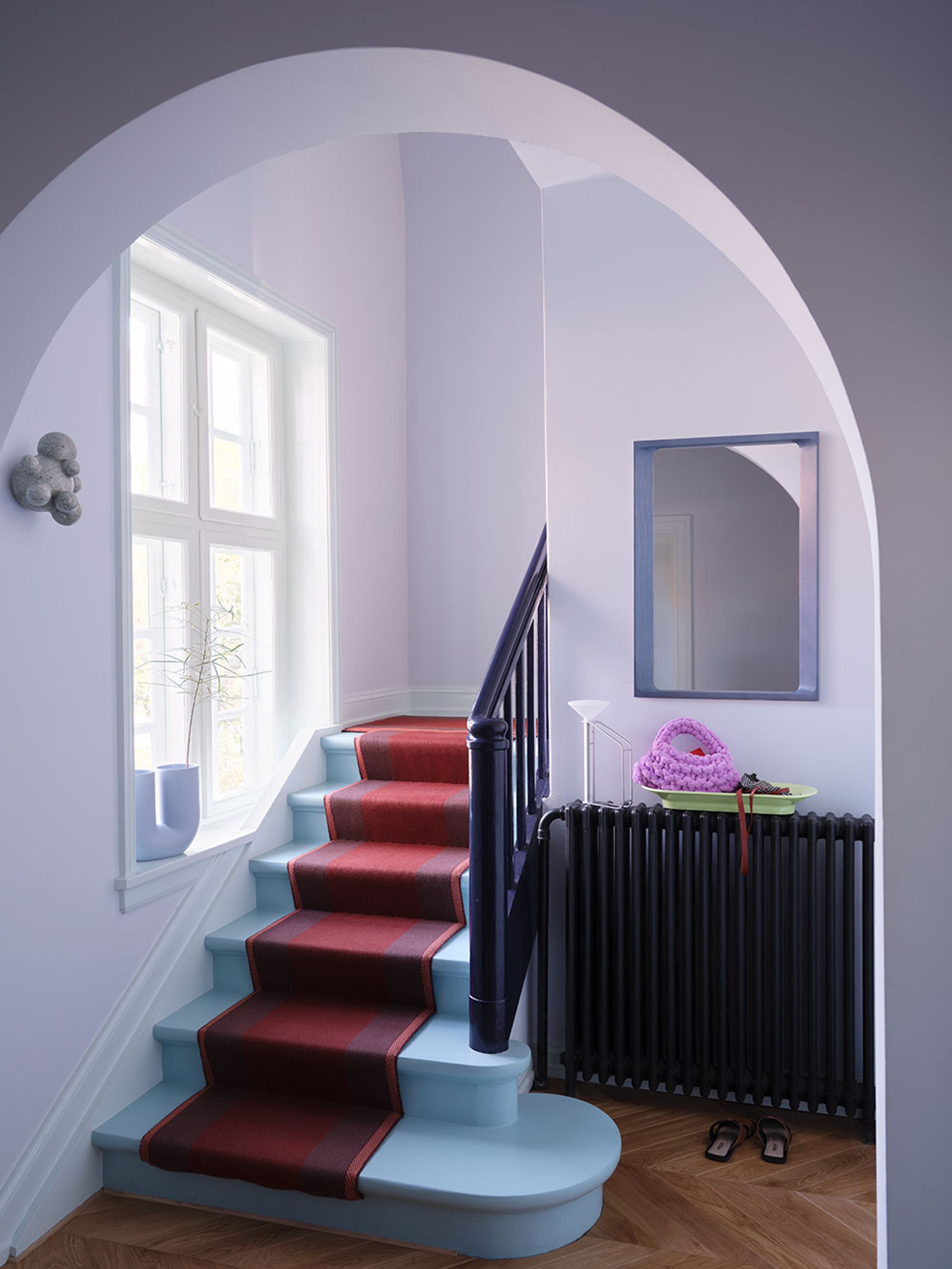 Muuto - Spegel - Arced Mirror - Small - Light Grey