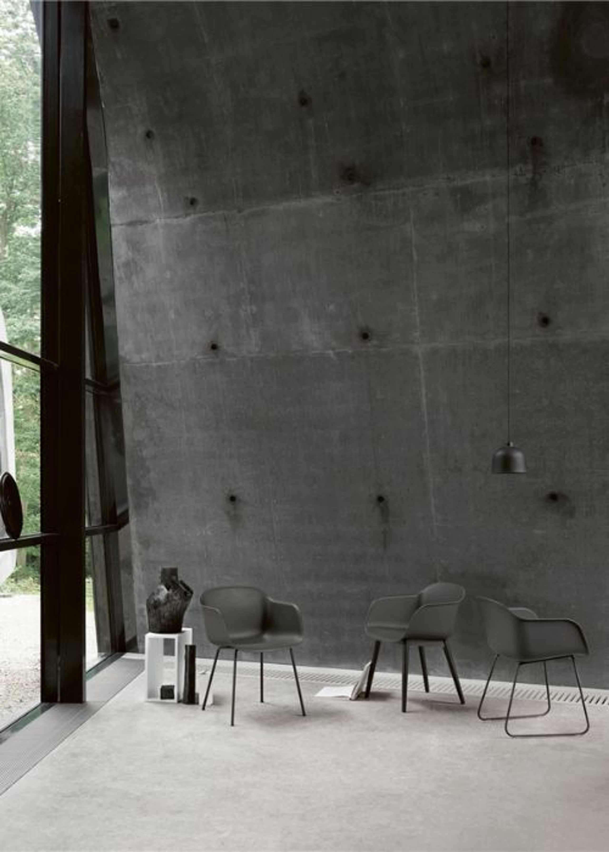 Muuto - Krzesło do jadalni - Fiber Chair - Sled Base - Refine Leather Cognac/Black