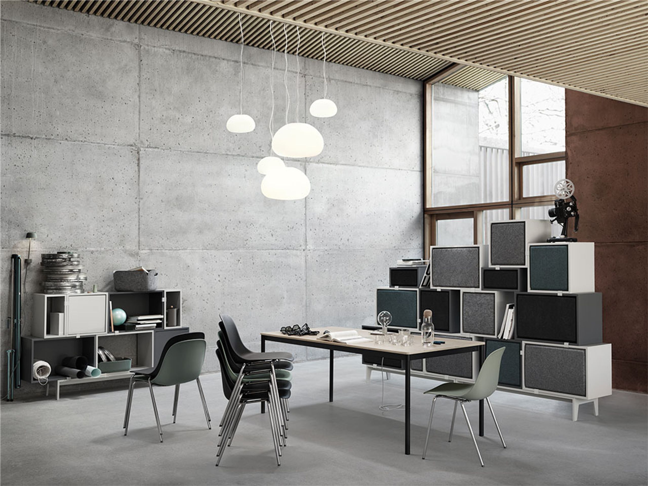 Muuto - Matstol - Fiber Side Chair - Tube Base - Remix 452/White